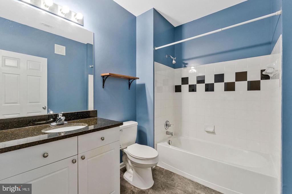 11355 ARISTOTLE DRIVE Unit: 8-413