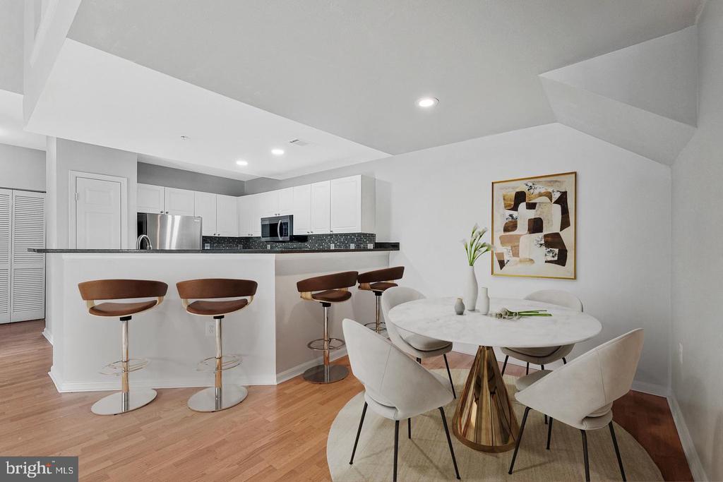 11355 ARISTOTLE DRIVE Unit: 8-413