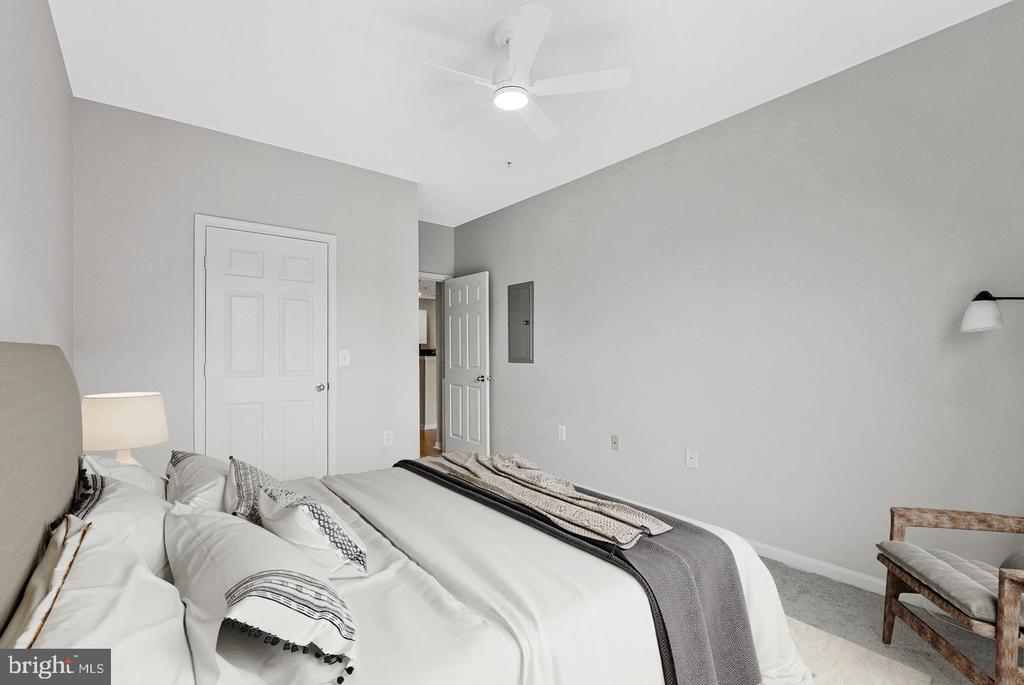 11355 ARISTOTLE DRIVE Unit: 8-413