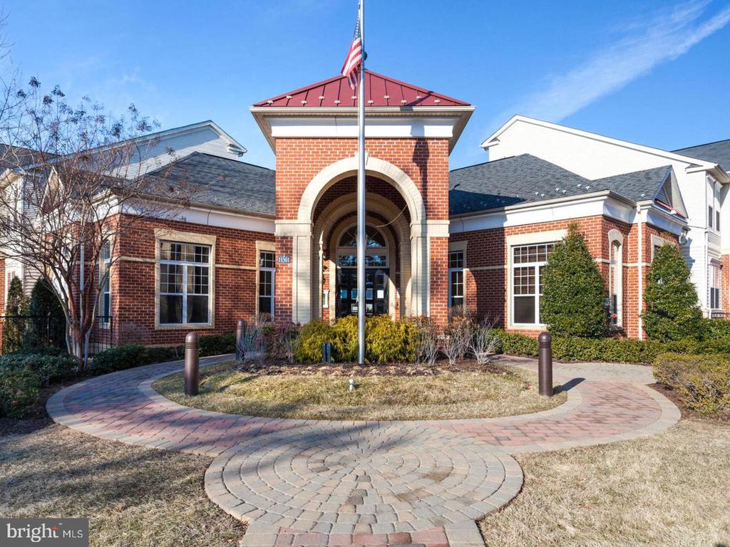 11355 ARISTOTLE DRIVE Unit: 8-413