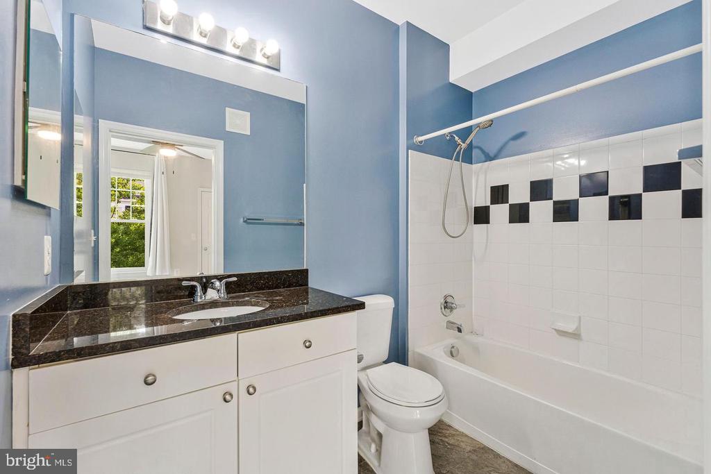 11355 ARISTOTLE DRIVE Unit: 8-413