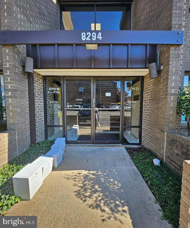 8294 Old Courthouse Road Unit 32 Vienna VA