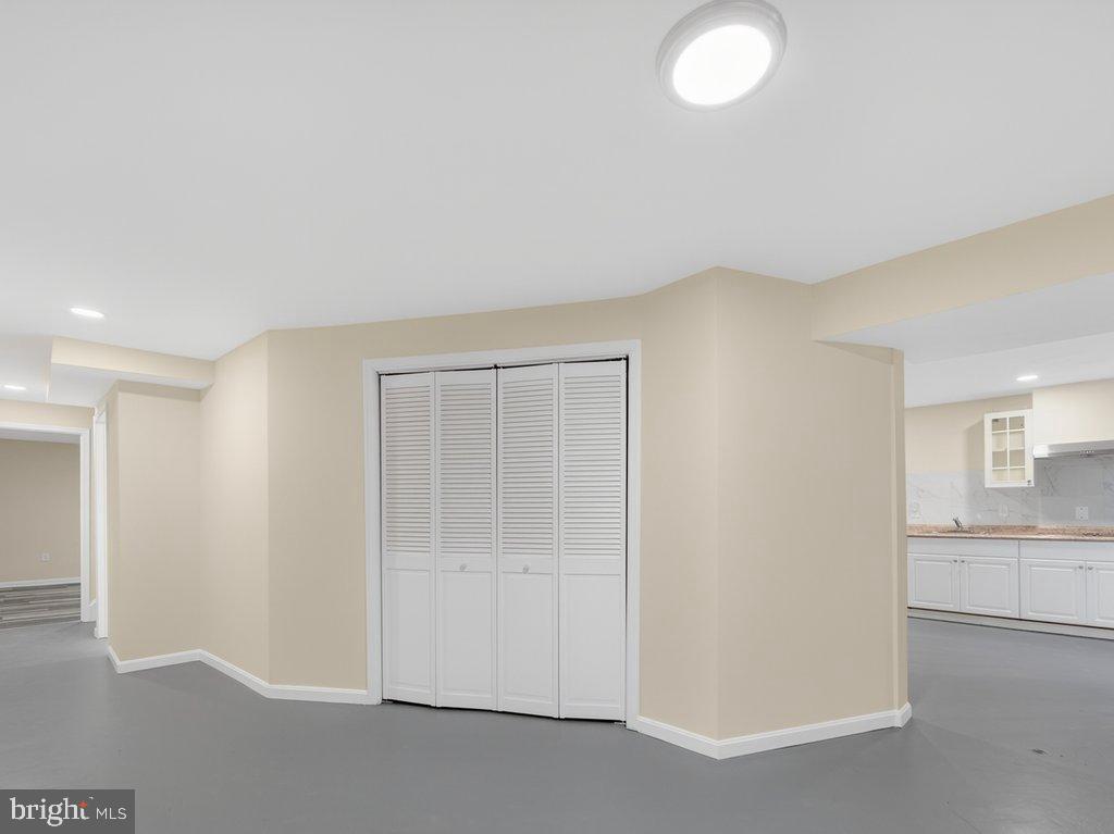 4047 WHITE HAVEN DRIVE