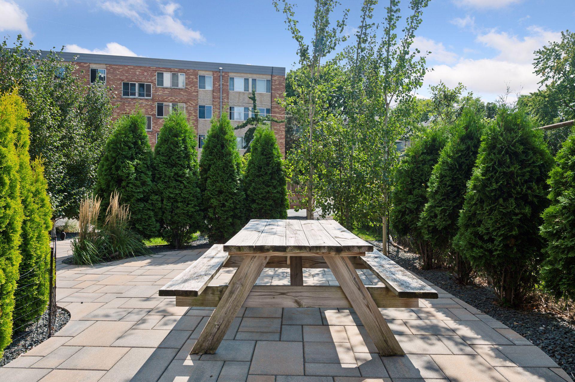 2800 W 44th Street Unit: 108