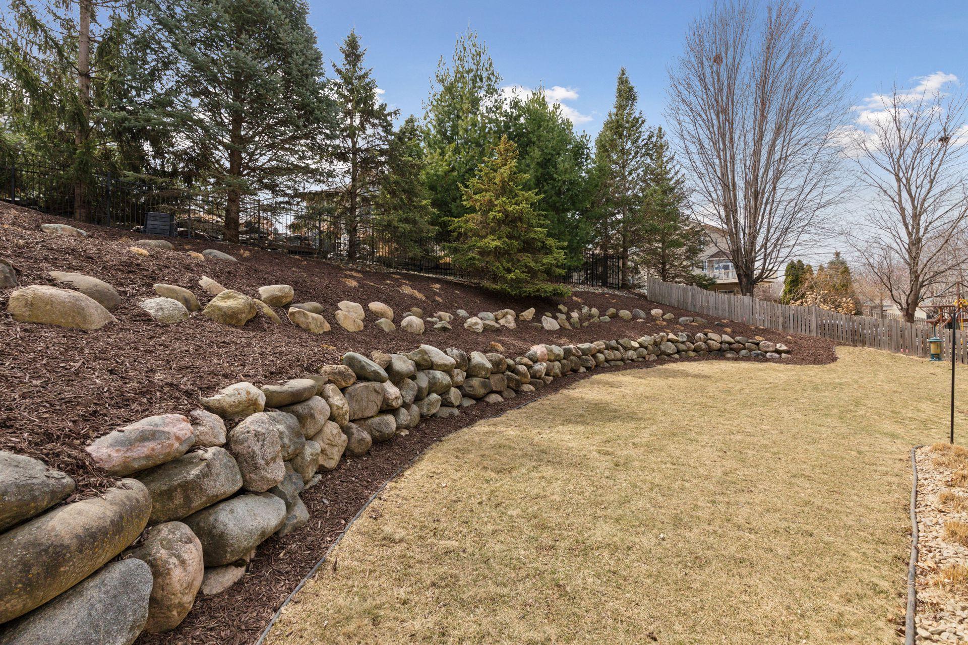 1492 Pinetree Pass