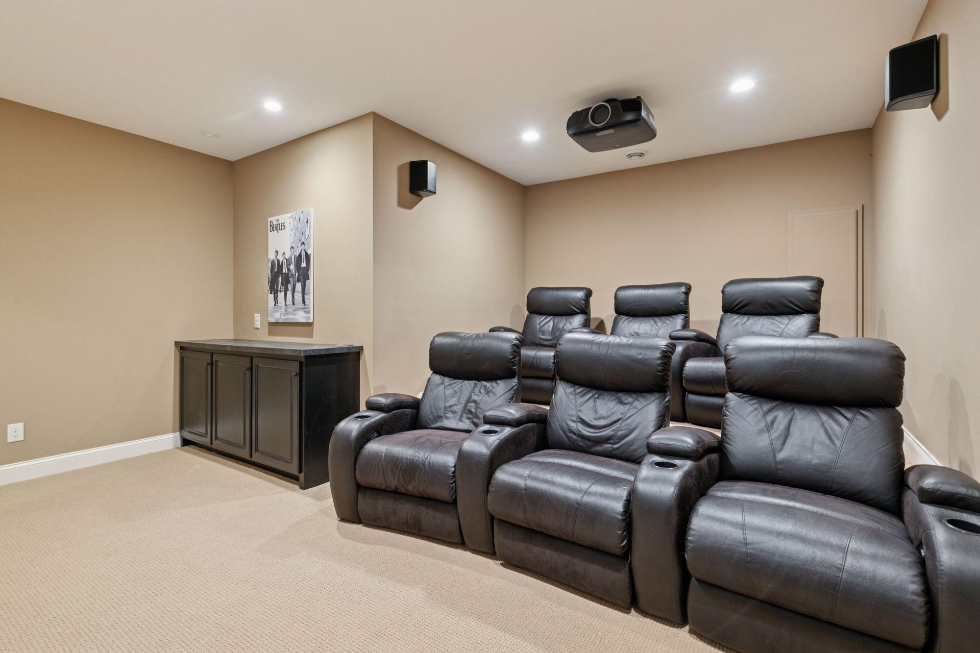 1182 Lexington Ridge Court