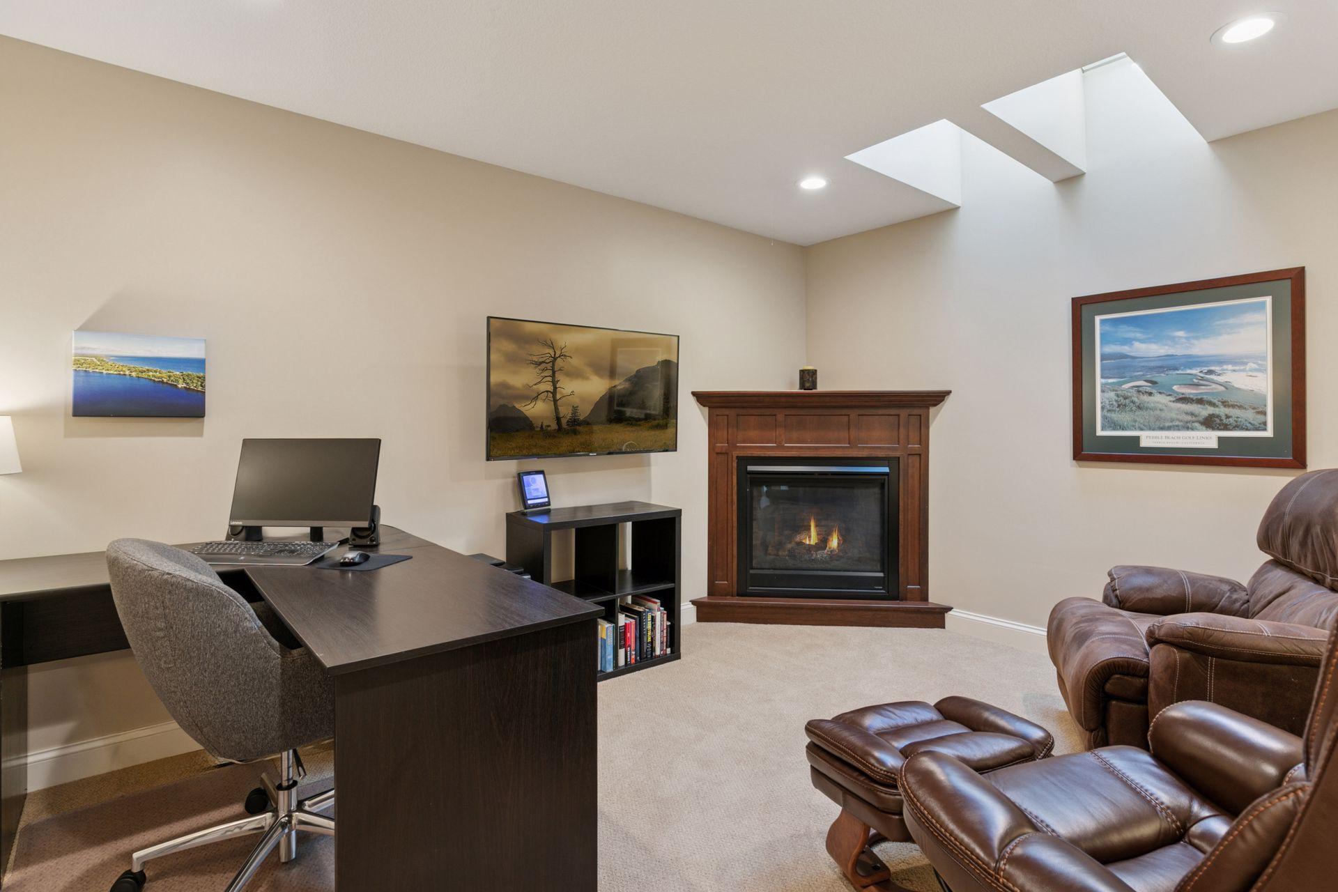 1182 Lexington Ridge Court