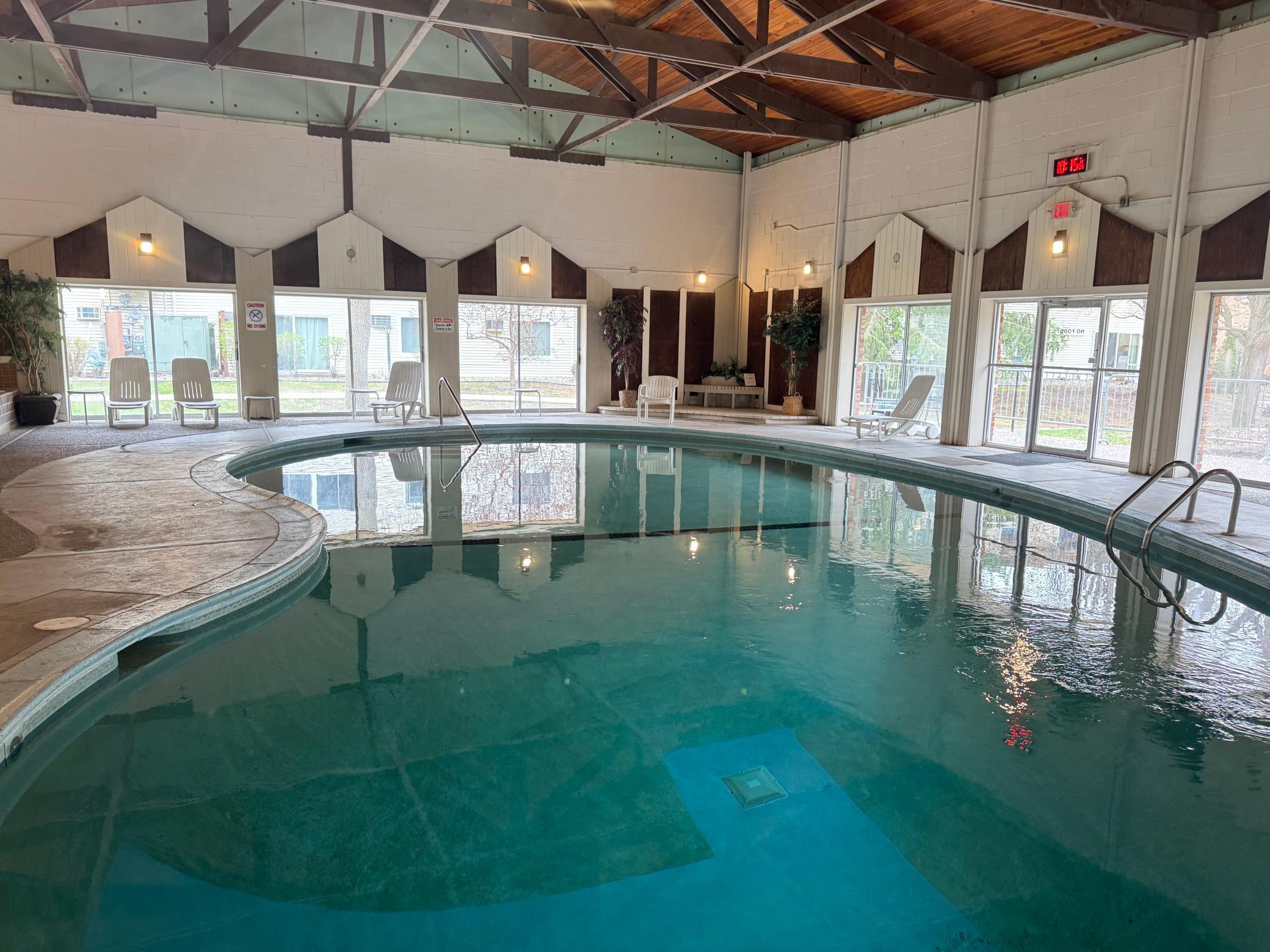 10301 Cedar Lake Road Unit: 202