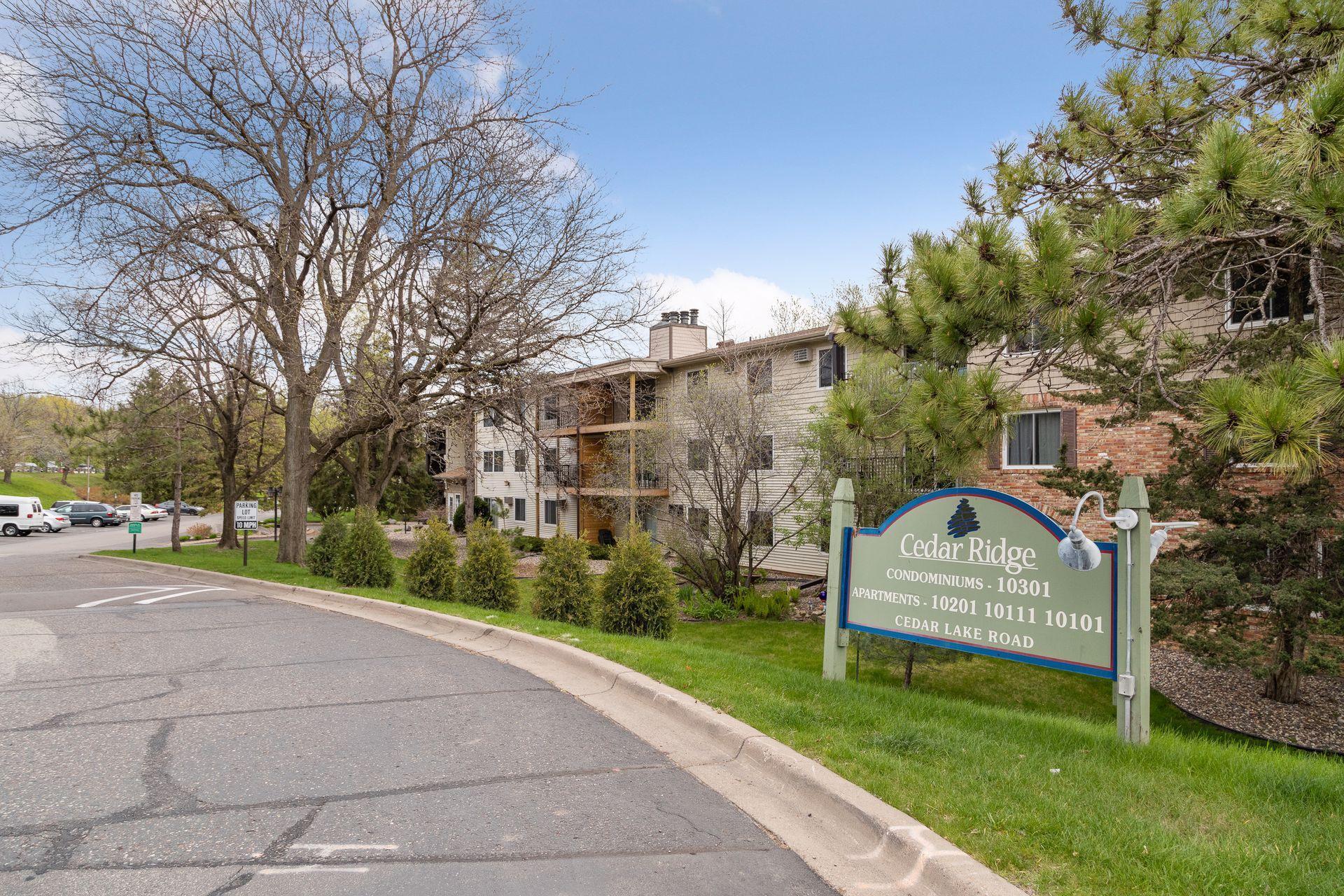 10301 Cedar Lake Road Unit: 202