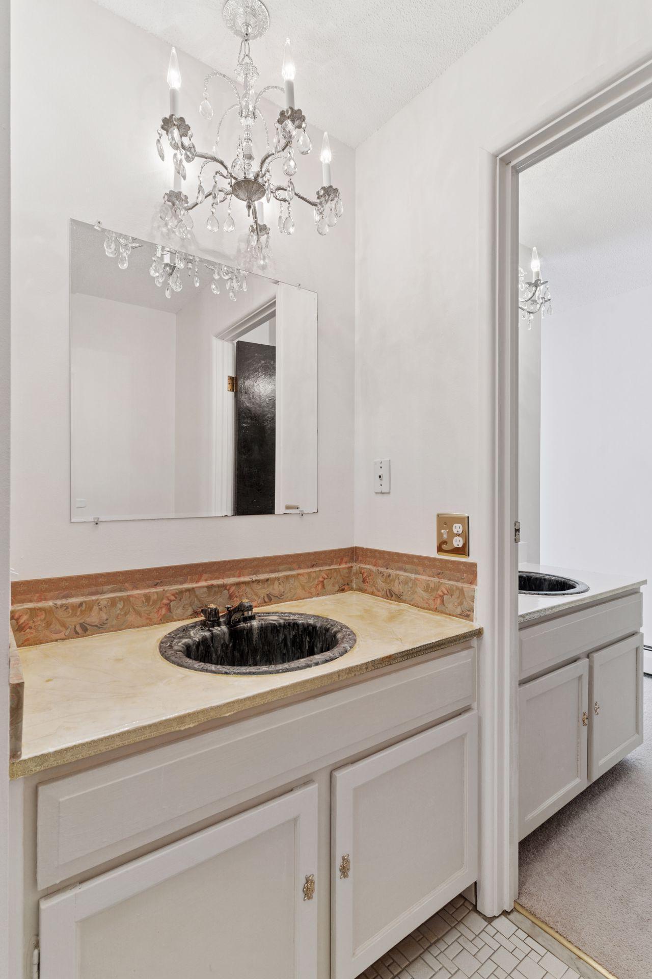 10301 Cedar Lake Road Unit: 202