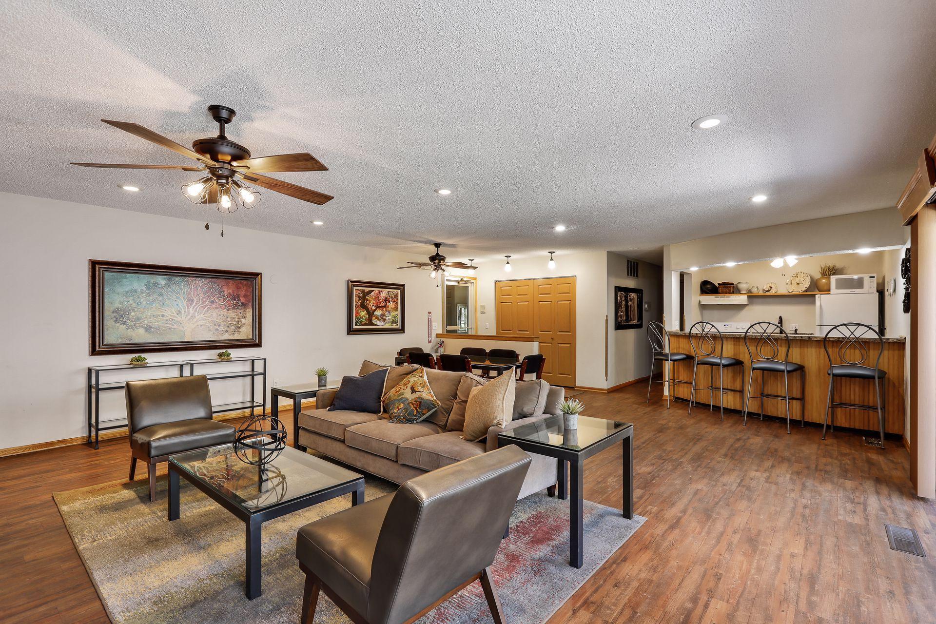 10301 Cedar Lake Road Unit: 202