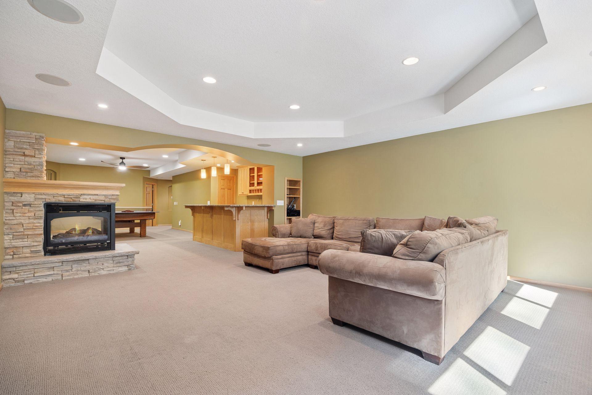 1496 Pinetree Trail