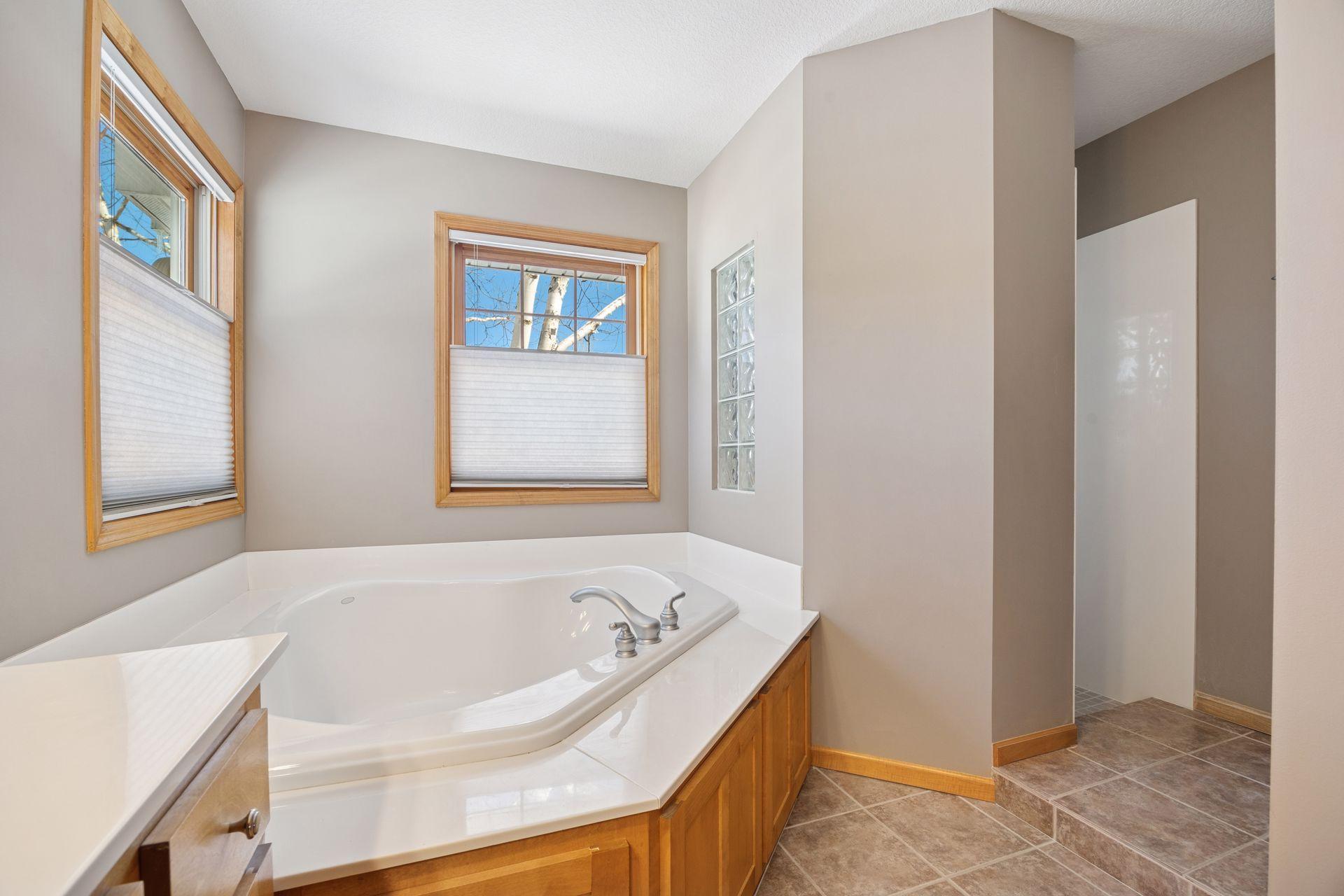 1496 Pinetree Trail