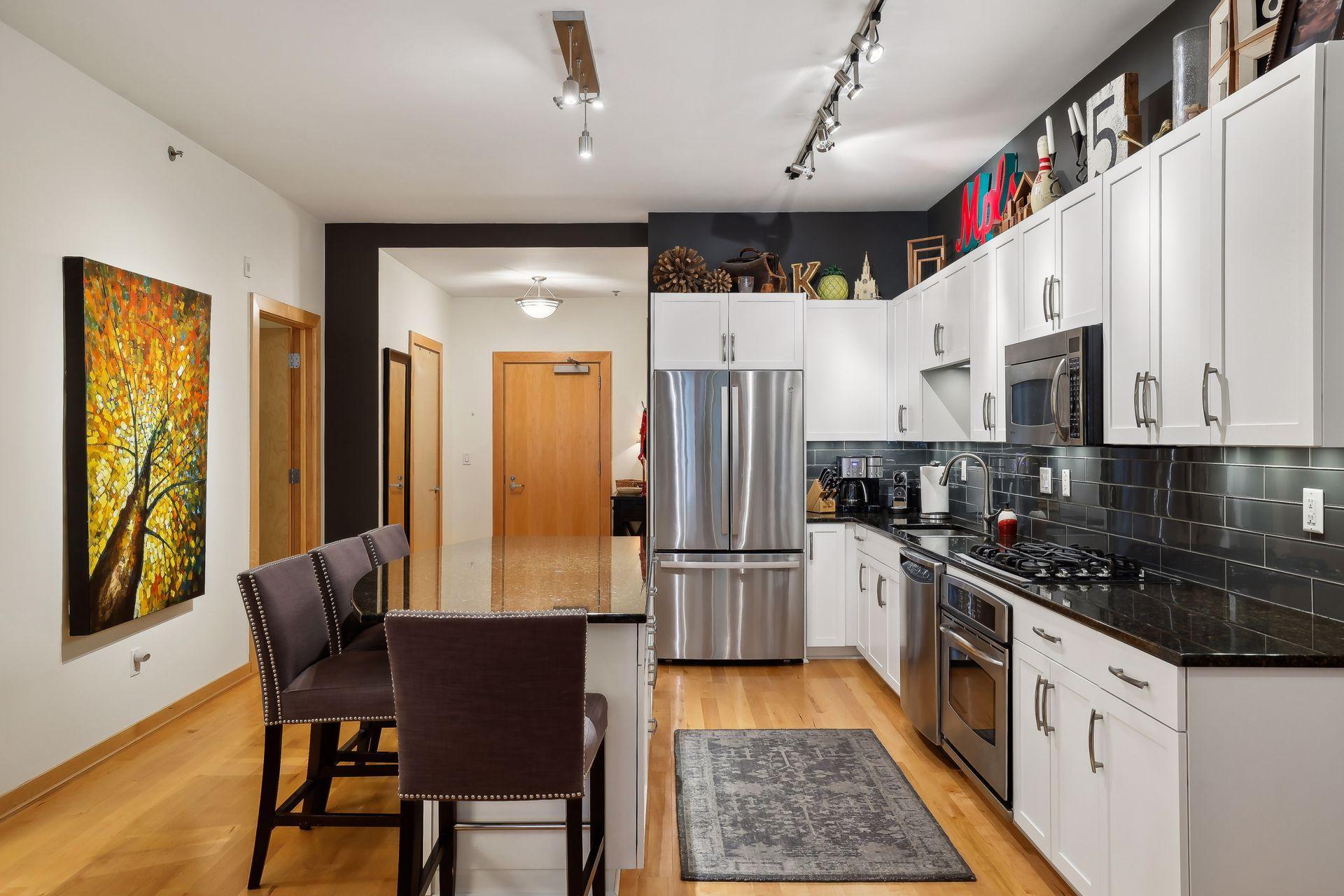 401 N 2nd Street Unit: 208