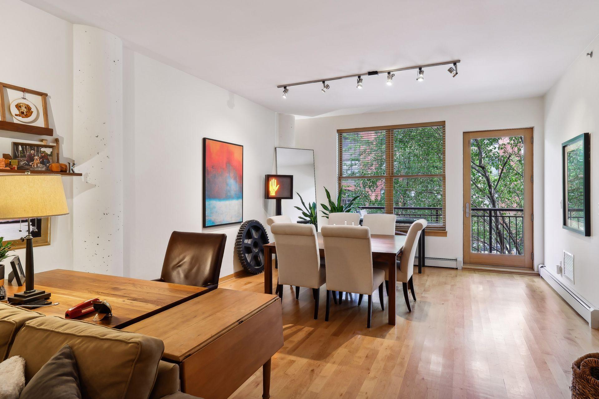 401 N 2nd Street Unit: 208