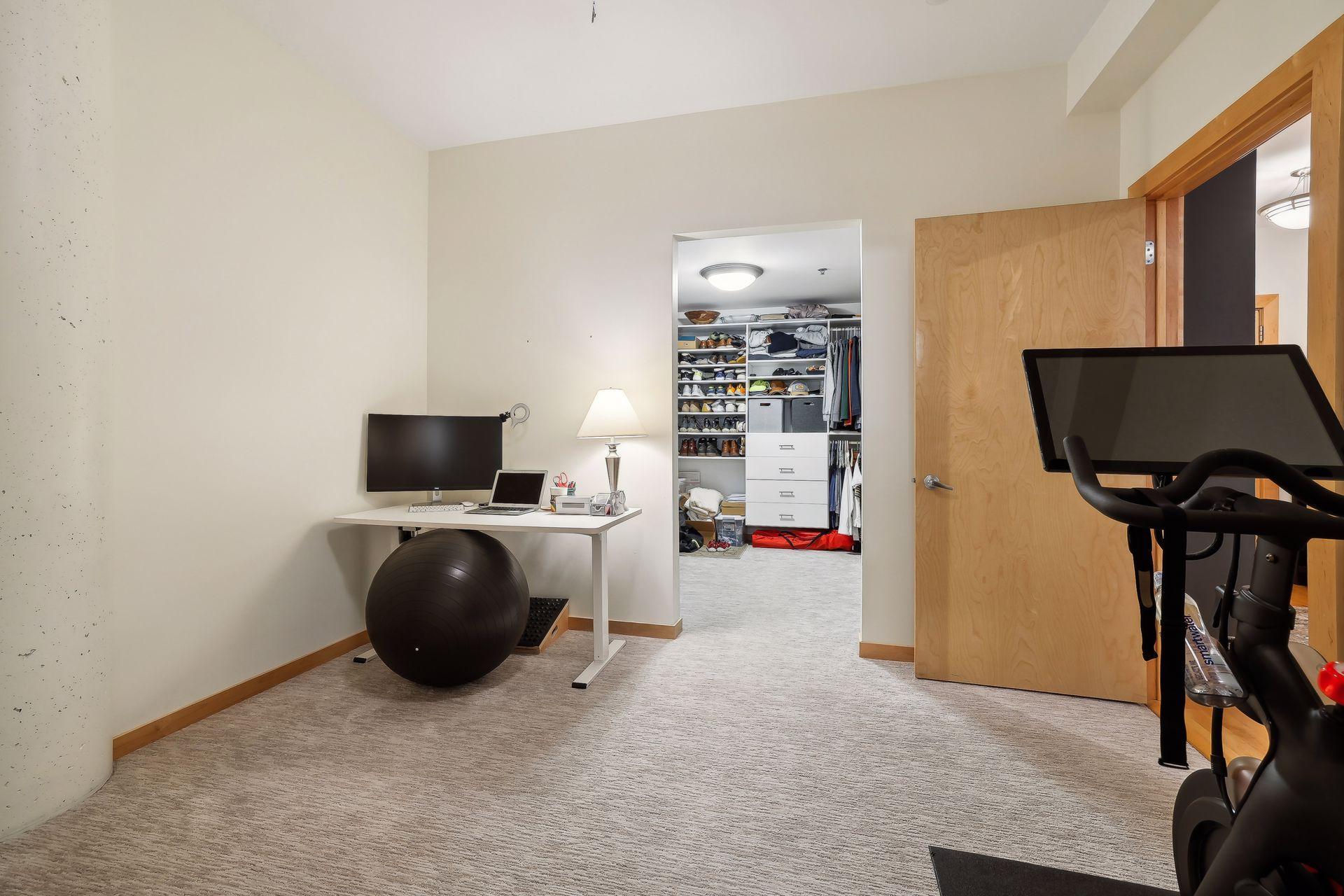 401 N 2nd Street Unit: 208