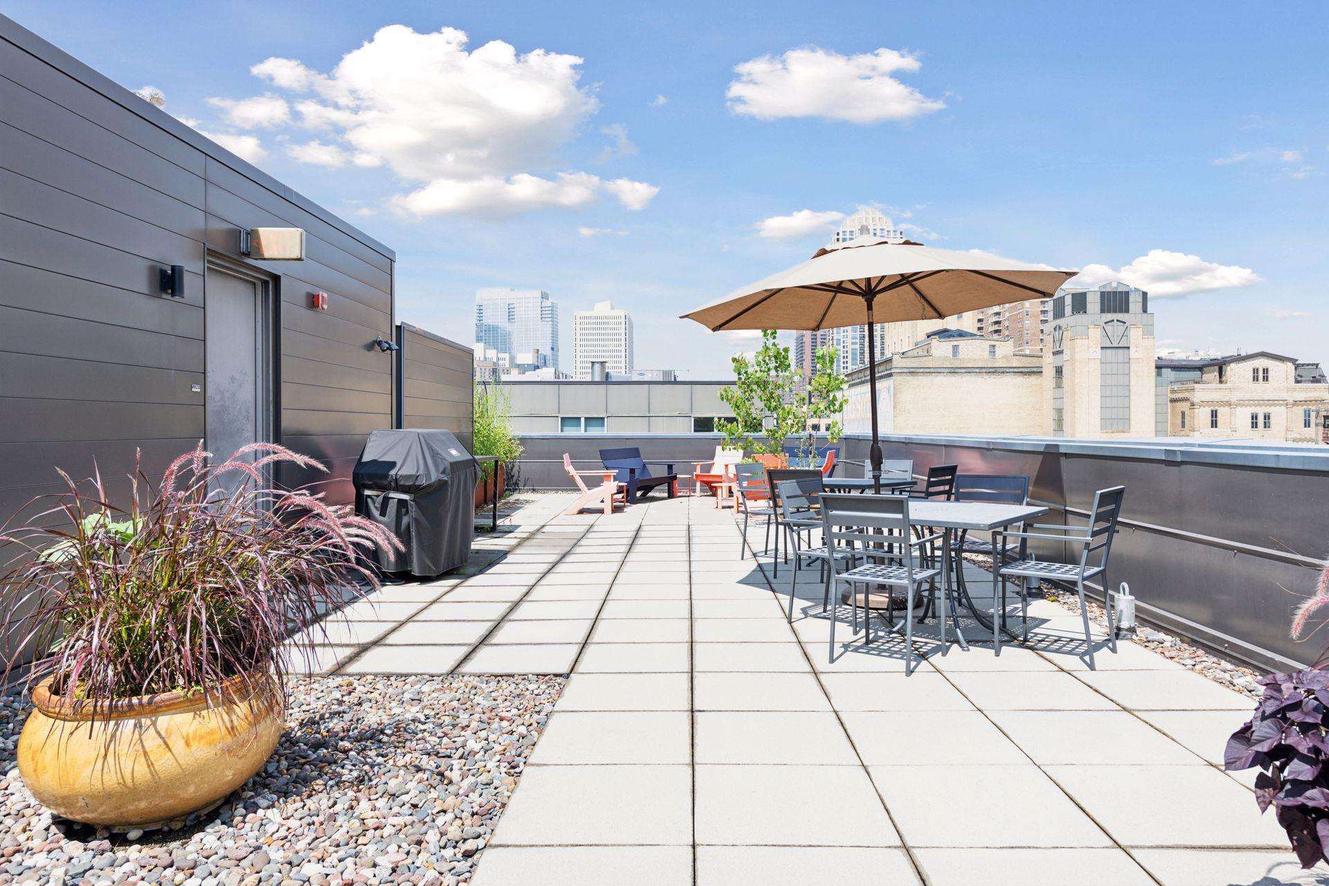 200 Park Avenue Unit: 303