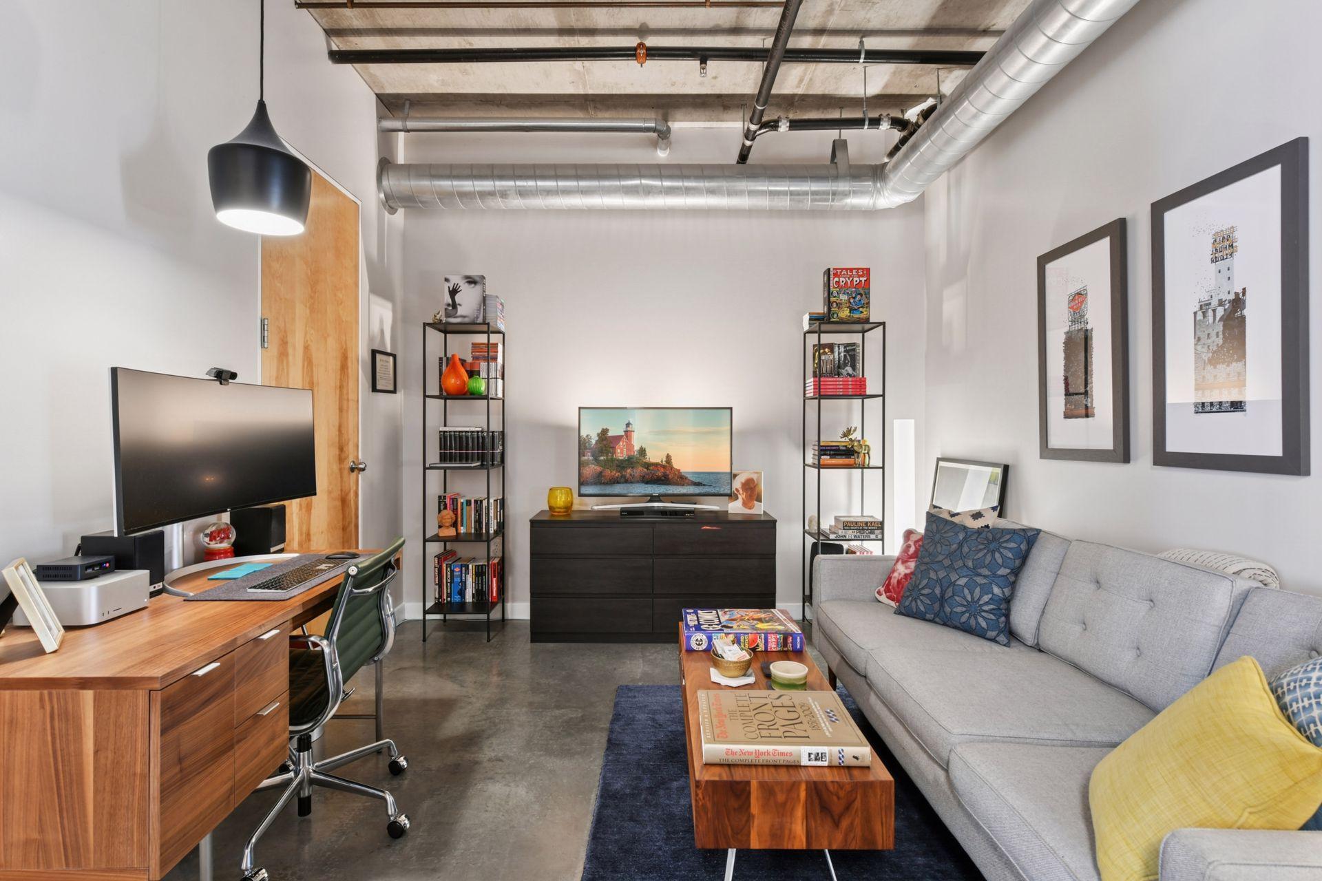 200 Park Avenue Unit: 303