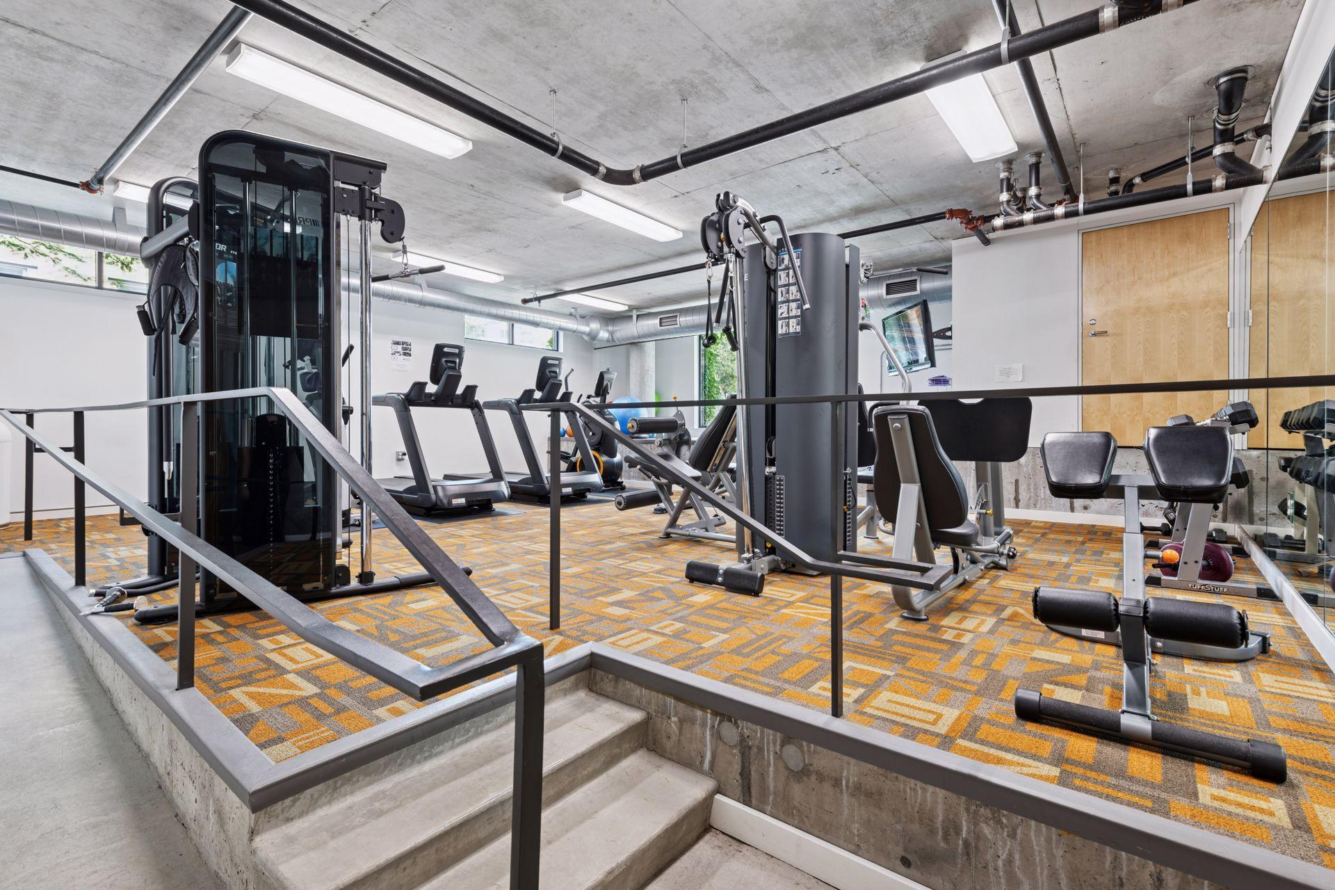 200 Park Avenue Unit: 303