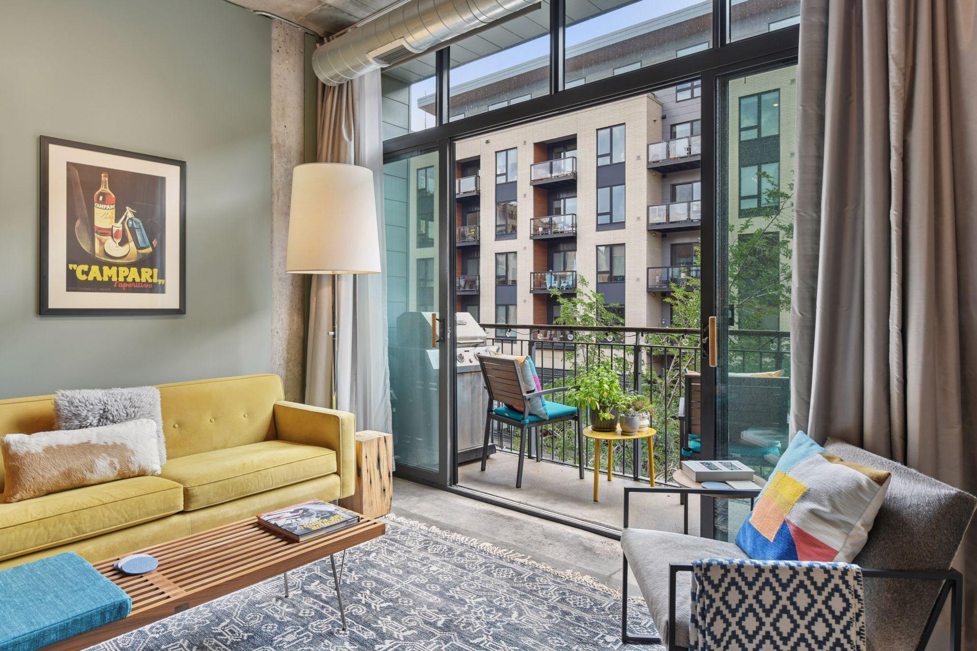 200 Park Avenue Unit: 303