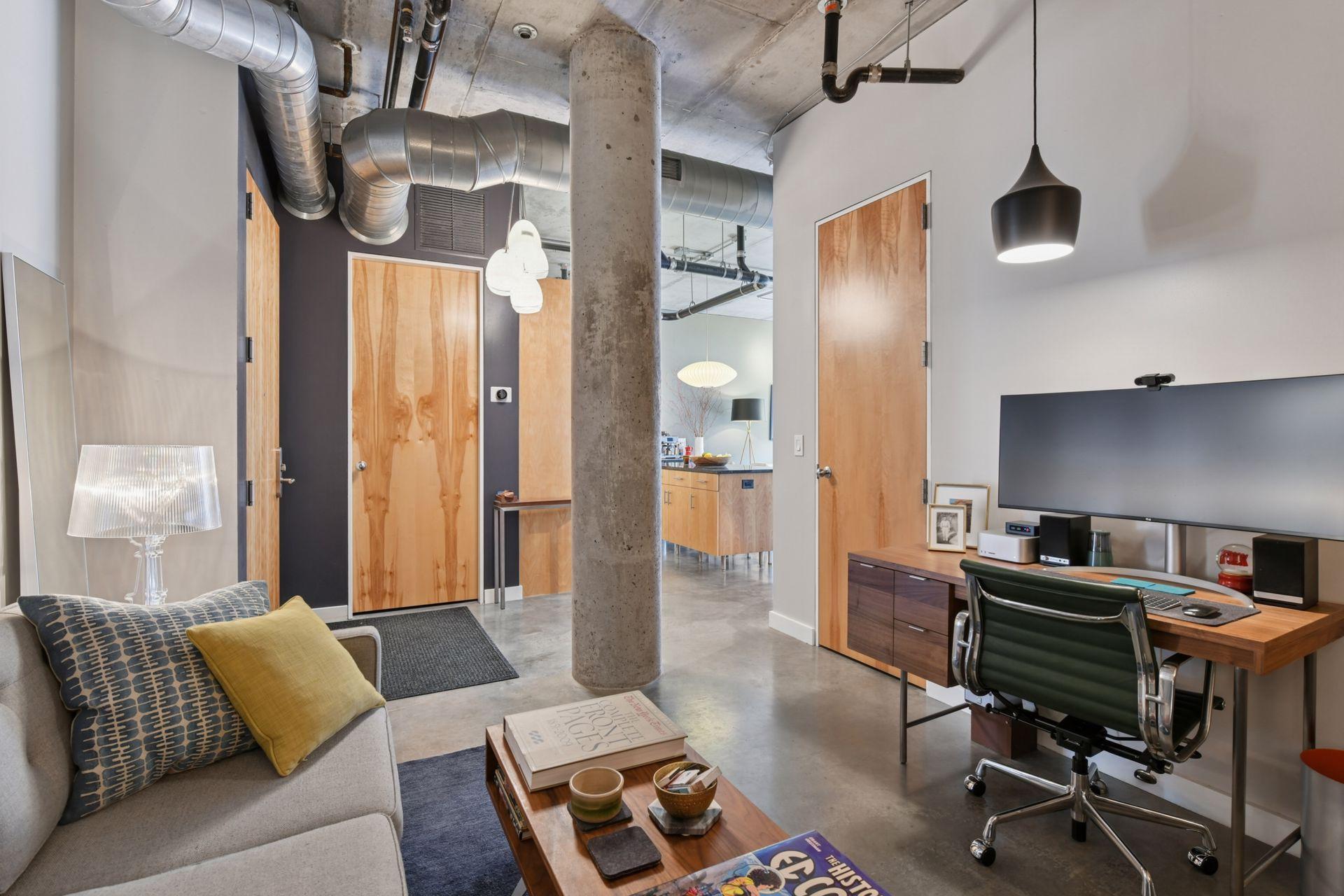 200 Park Avenue Unit: 303