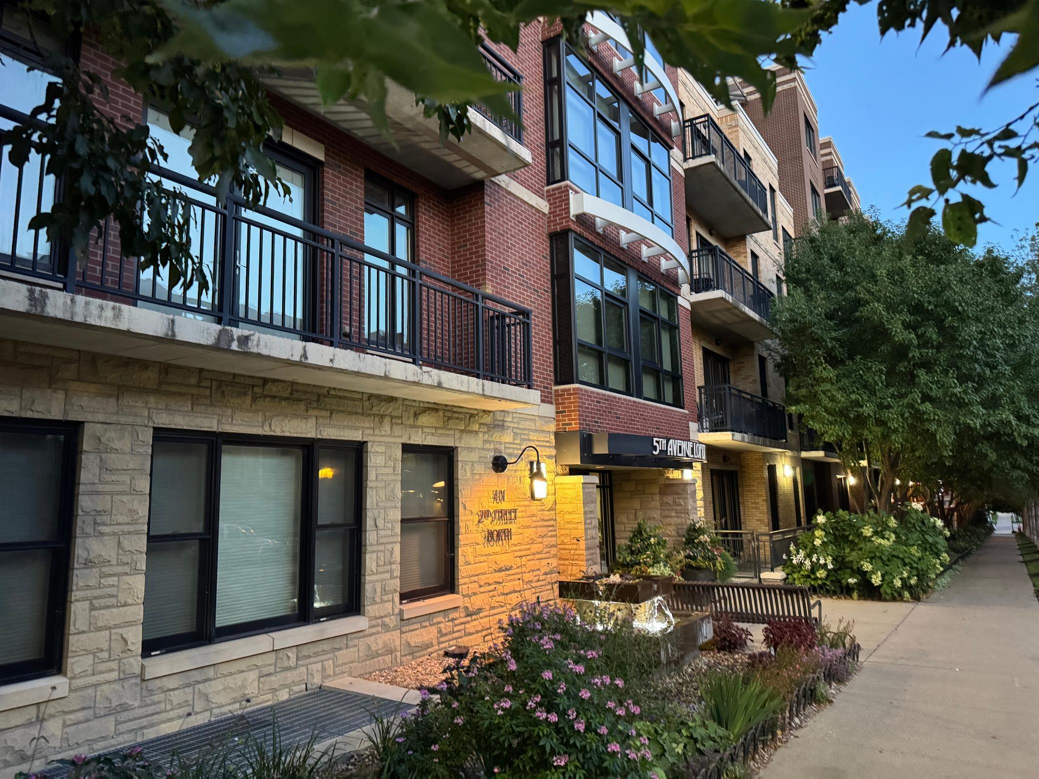 401 N 2nd Street Unit: 208