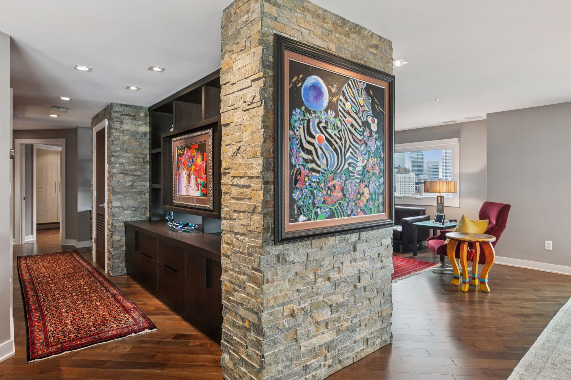 1225 Lasalle Avenue Unit: 2207