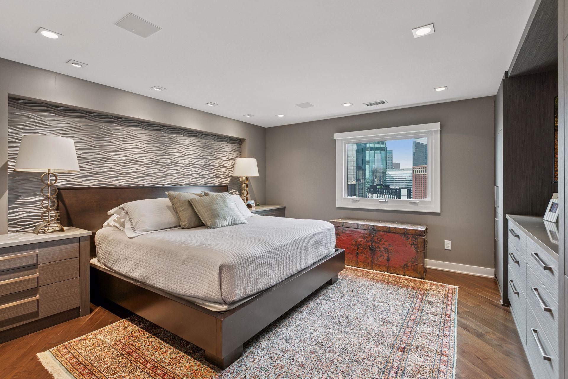 1225 Lasalle Avenue Unit: 2207