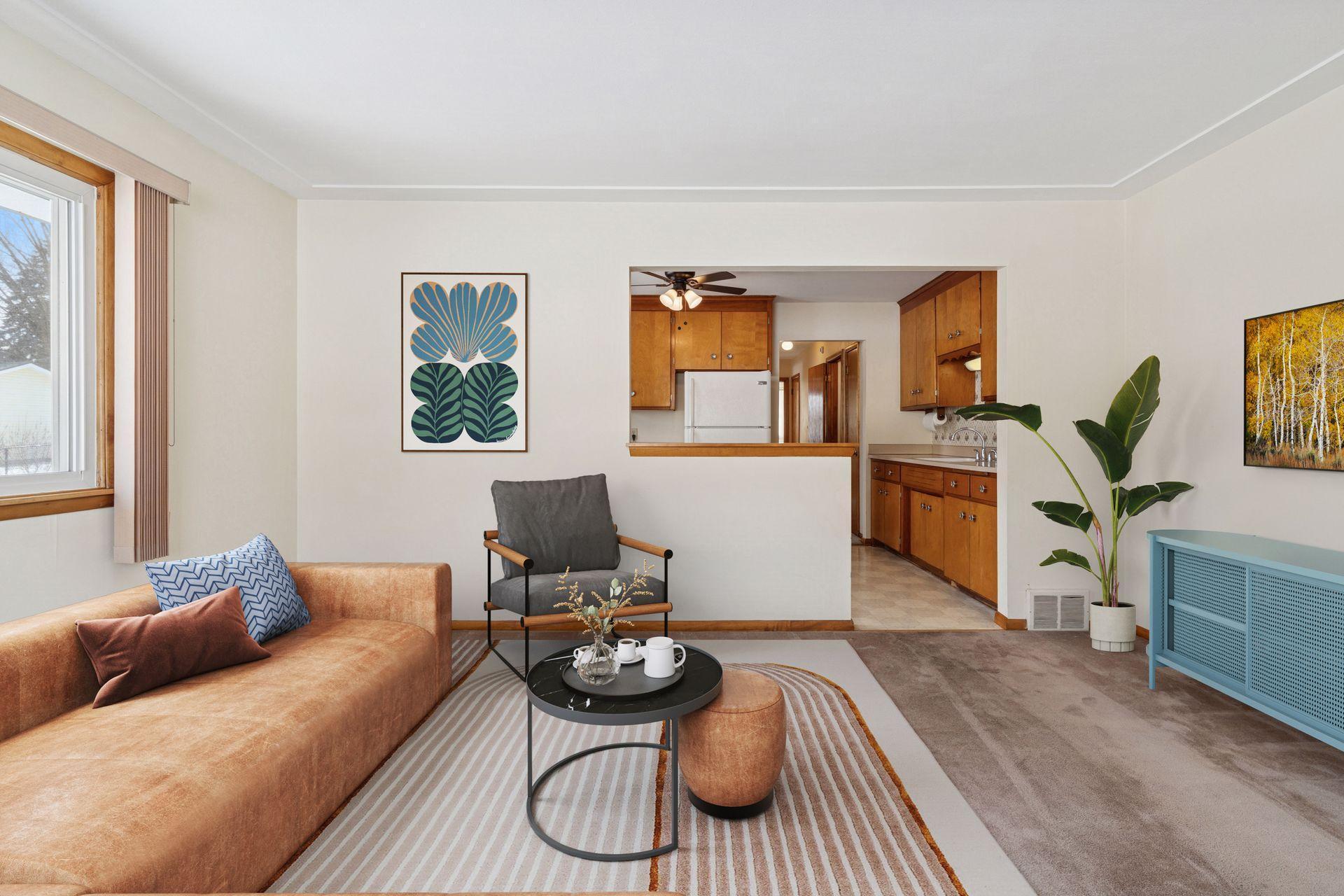 1214 43 1/2 Avenue NE