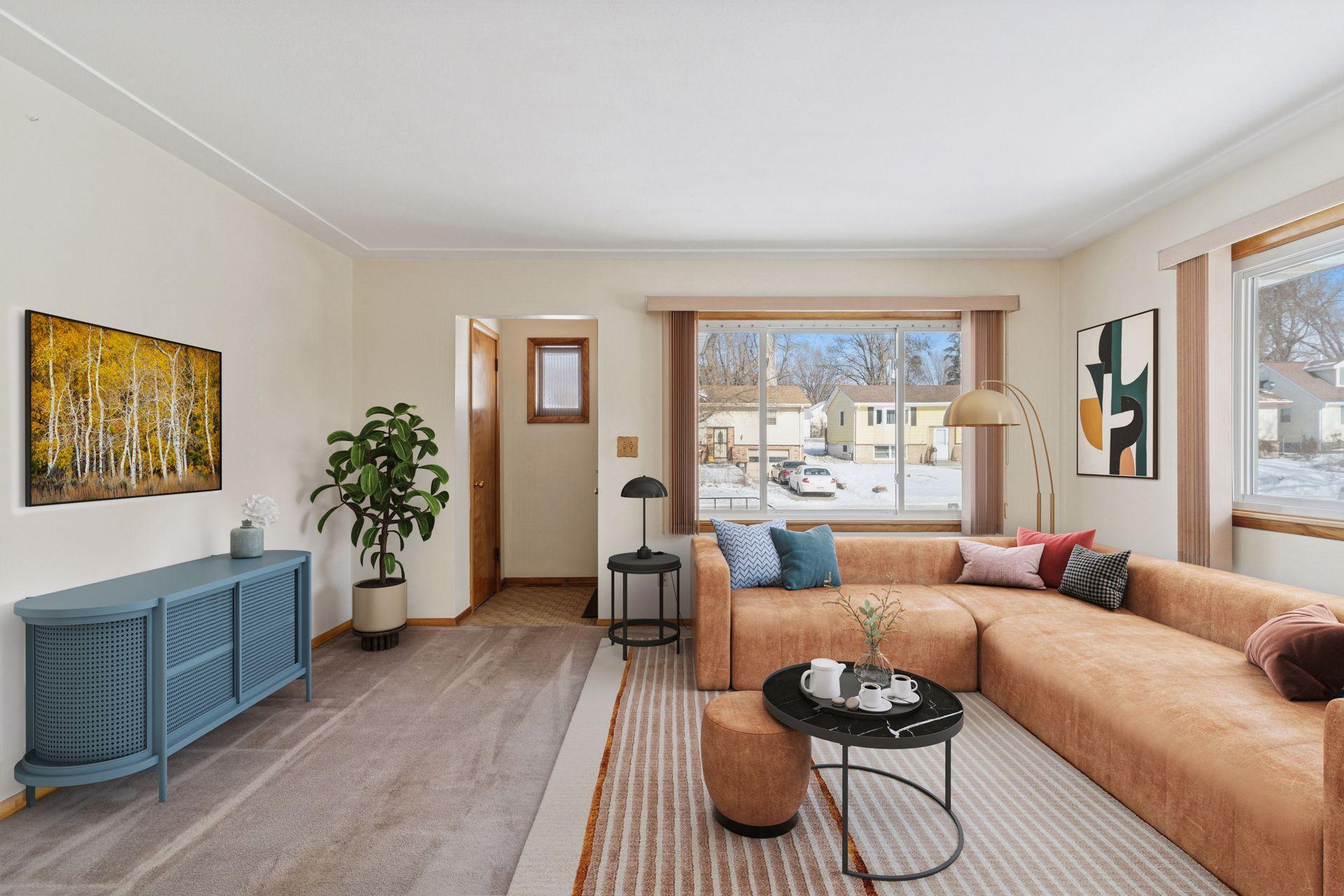 1214 43 1/2 Avenue NE