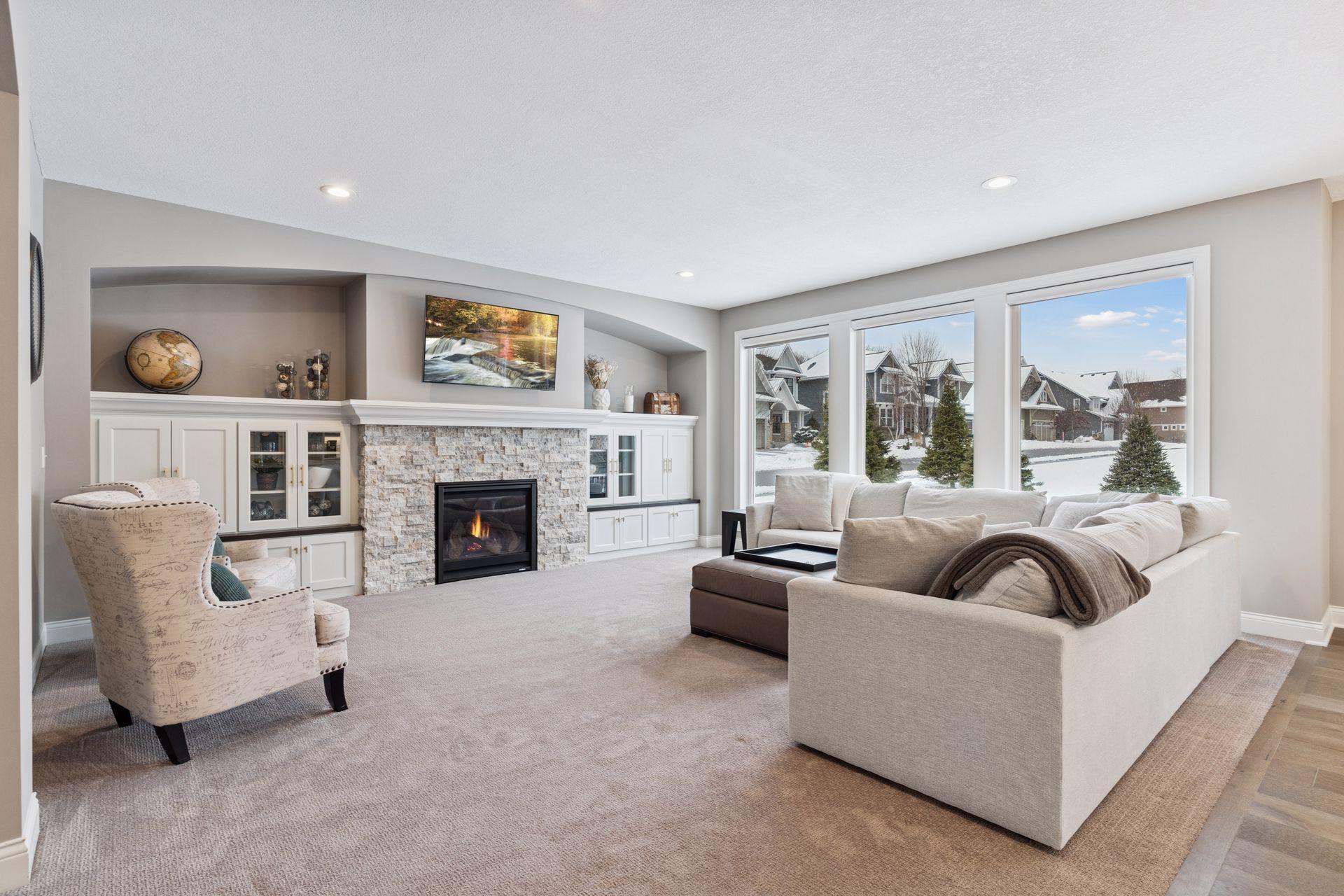 5855 Zanzibar Lane N