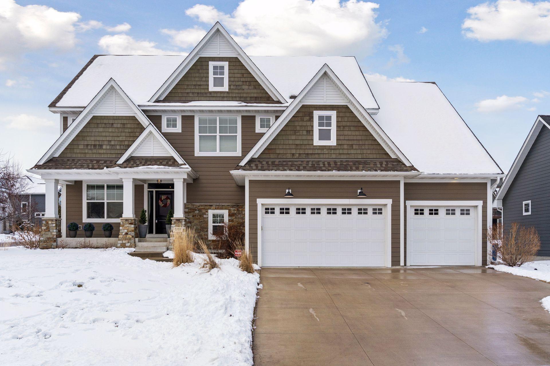 5855 Zanzibar Lane N