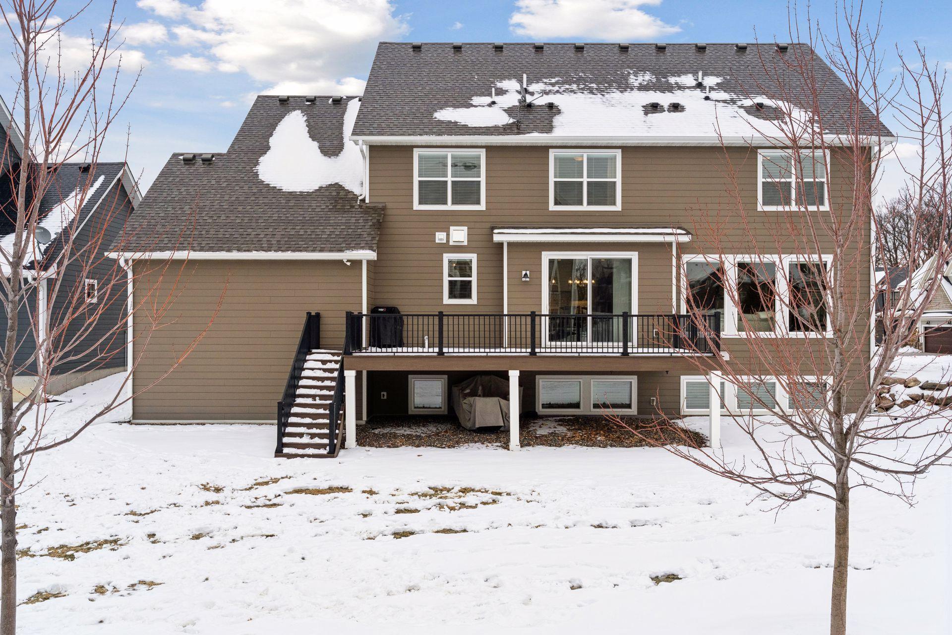 5855 Zanzibar Lane N