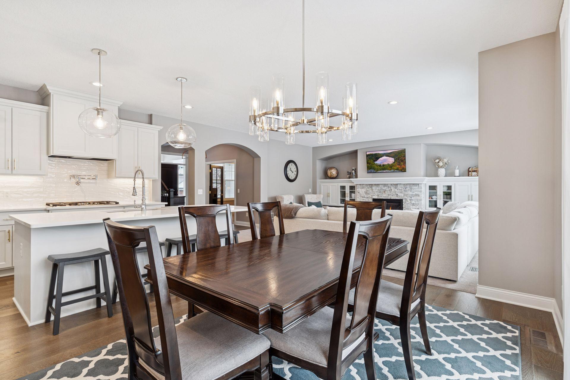 5855 Zanzibar Lane N