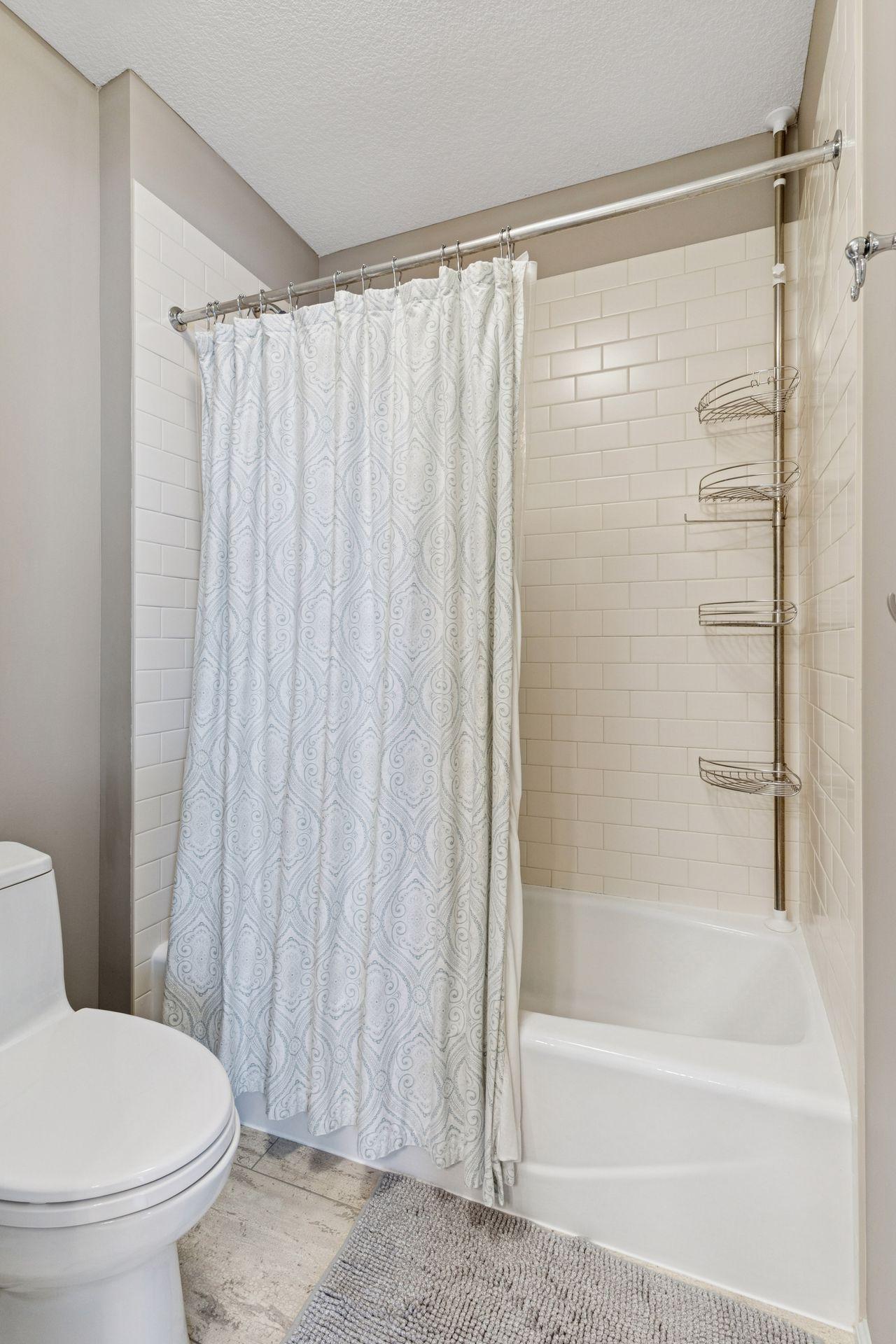 5855 Zanzibar Lane N