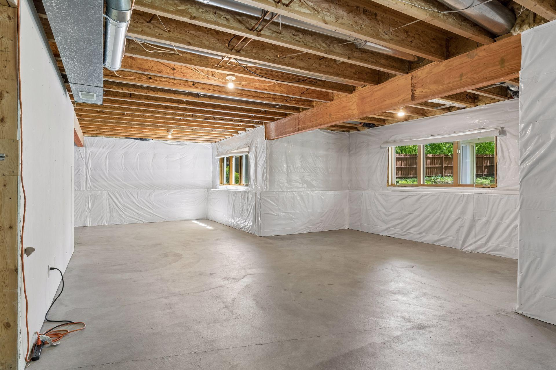 3716 Falcon Way