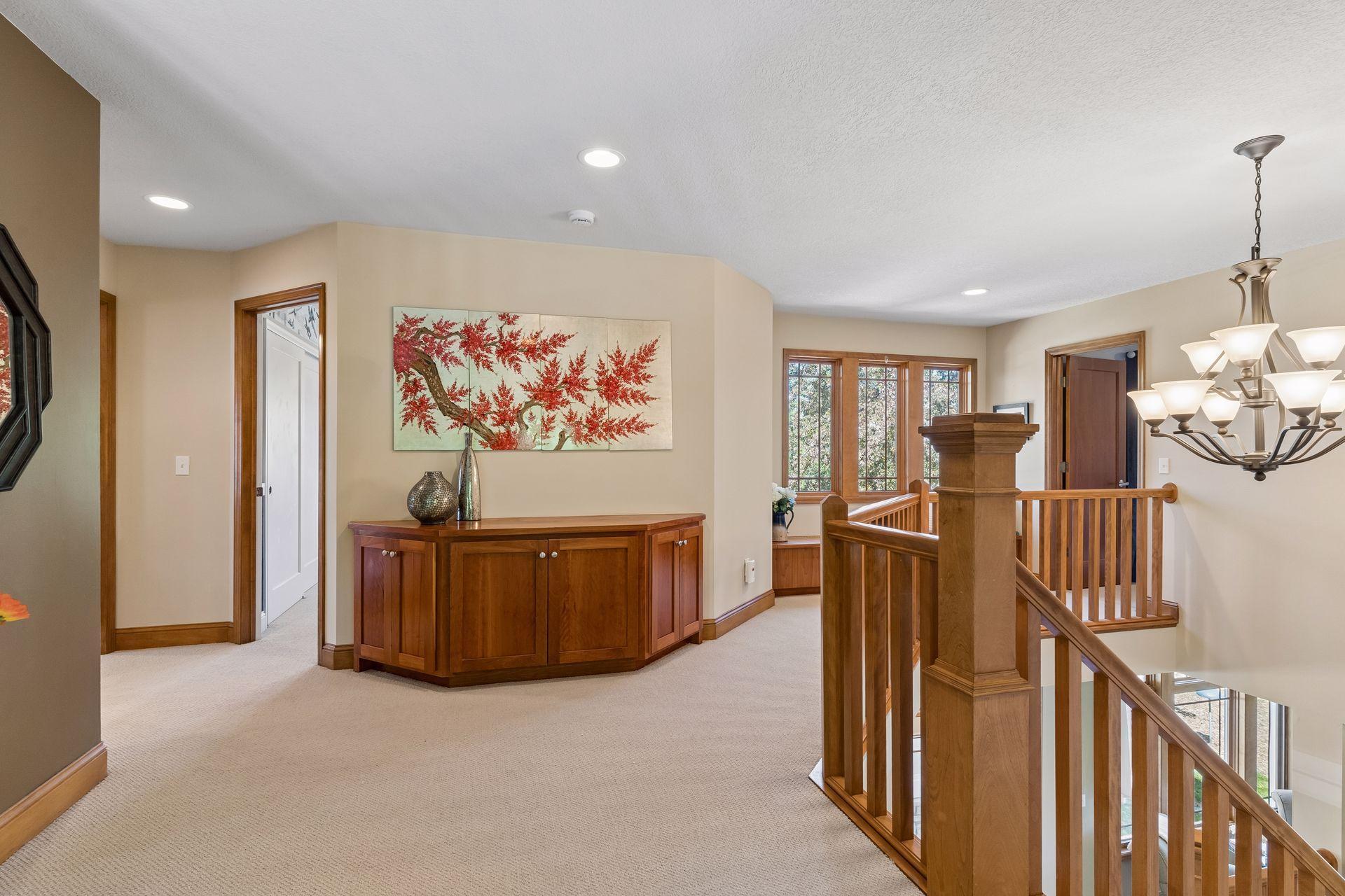 3716 Falcon Way