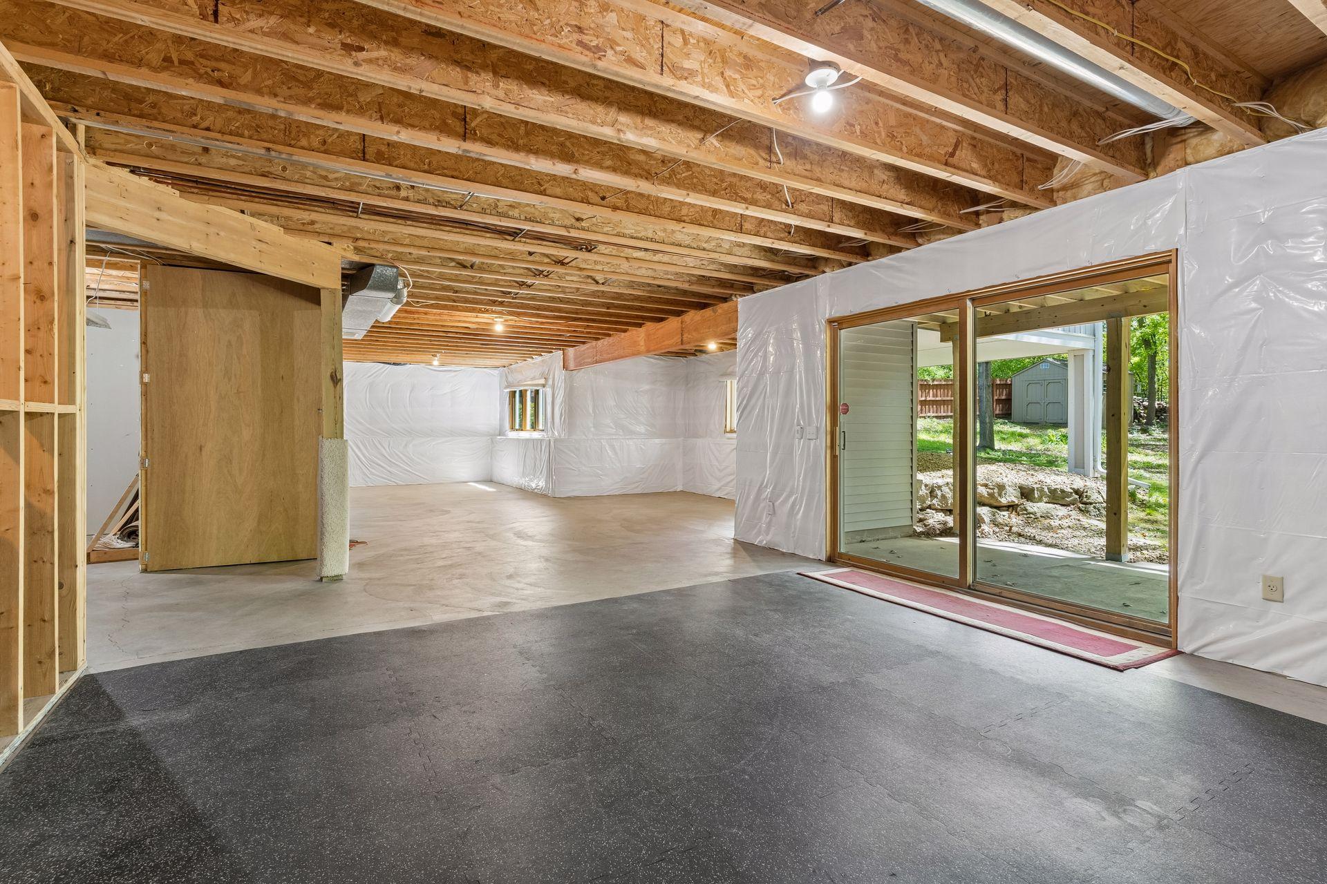 3716 Falcon Way