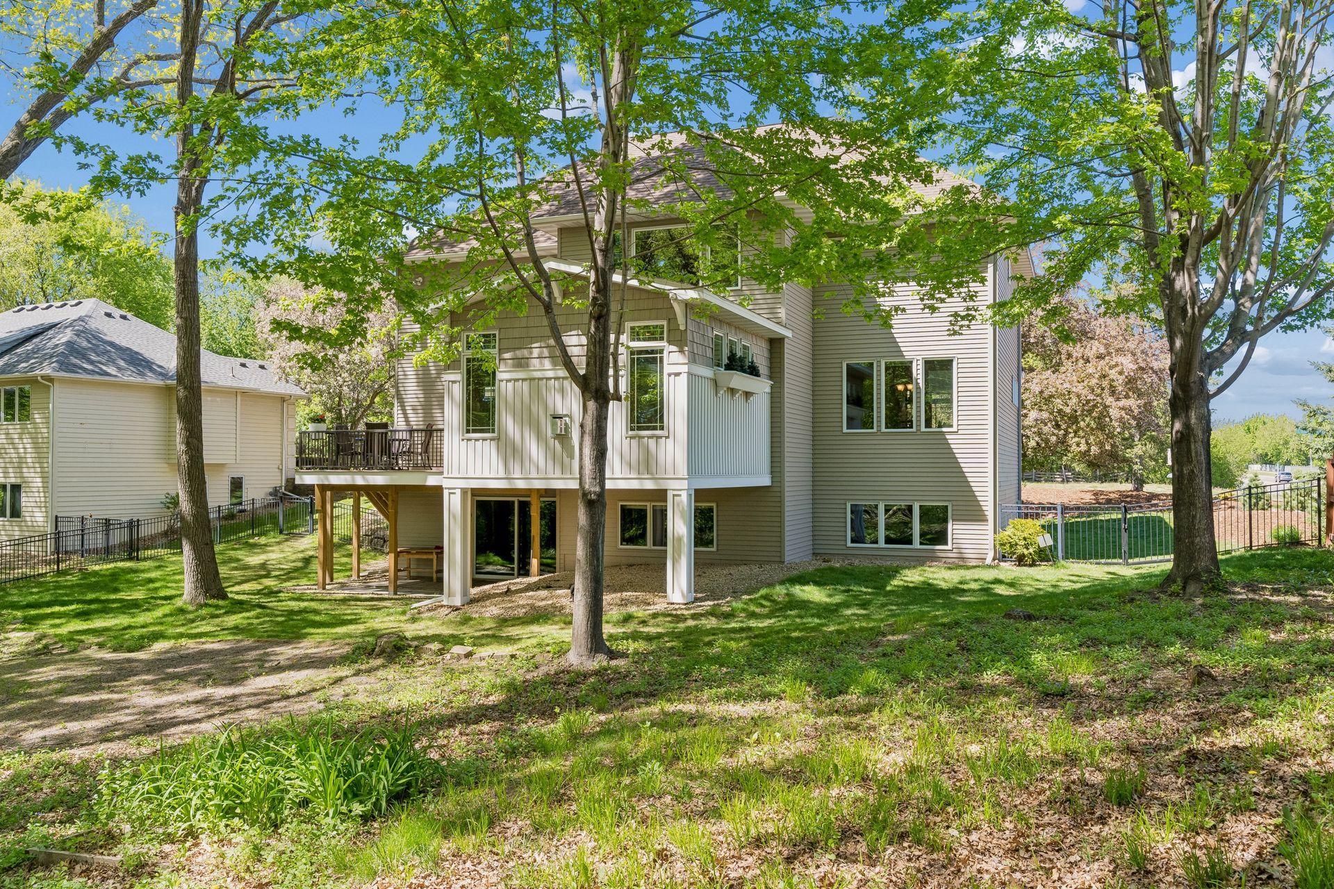 3716 Falcon Way
