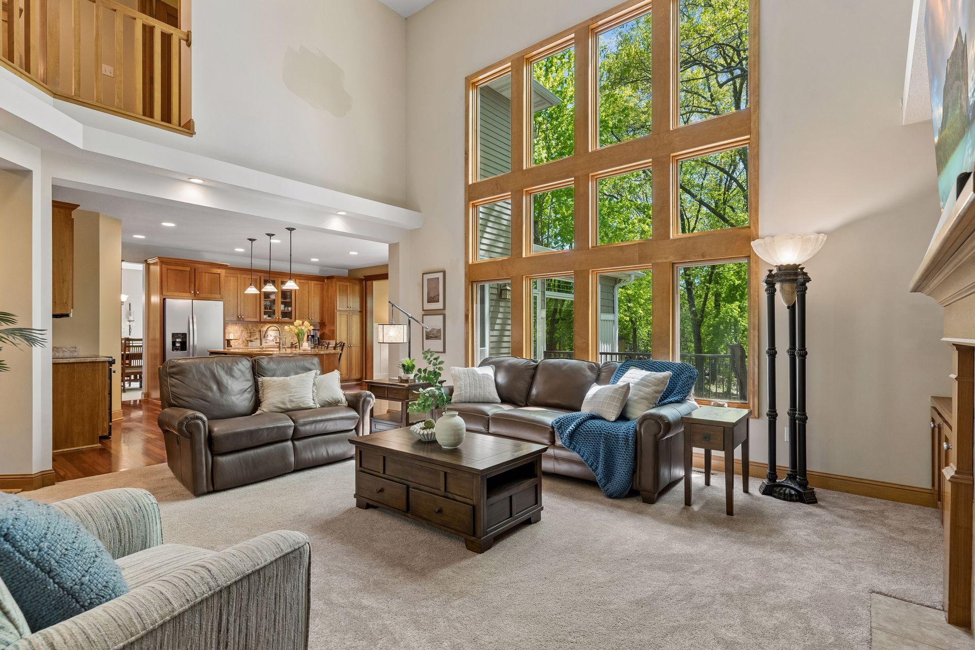 3716 Falcon Way