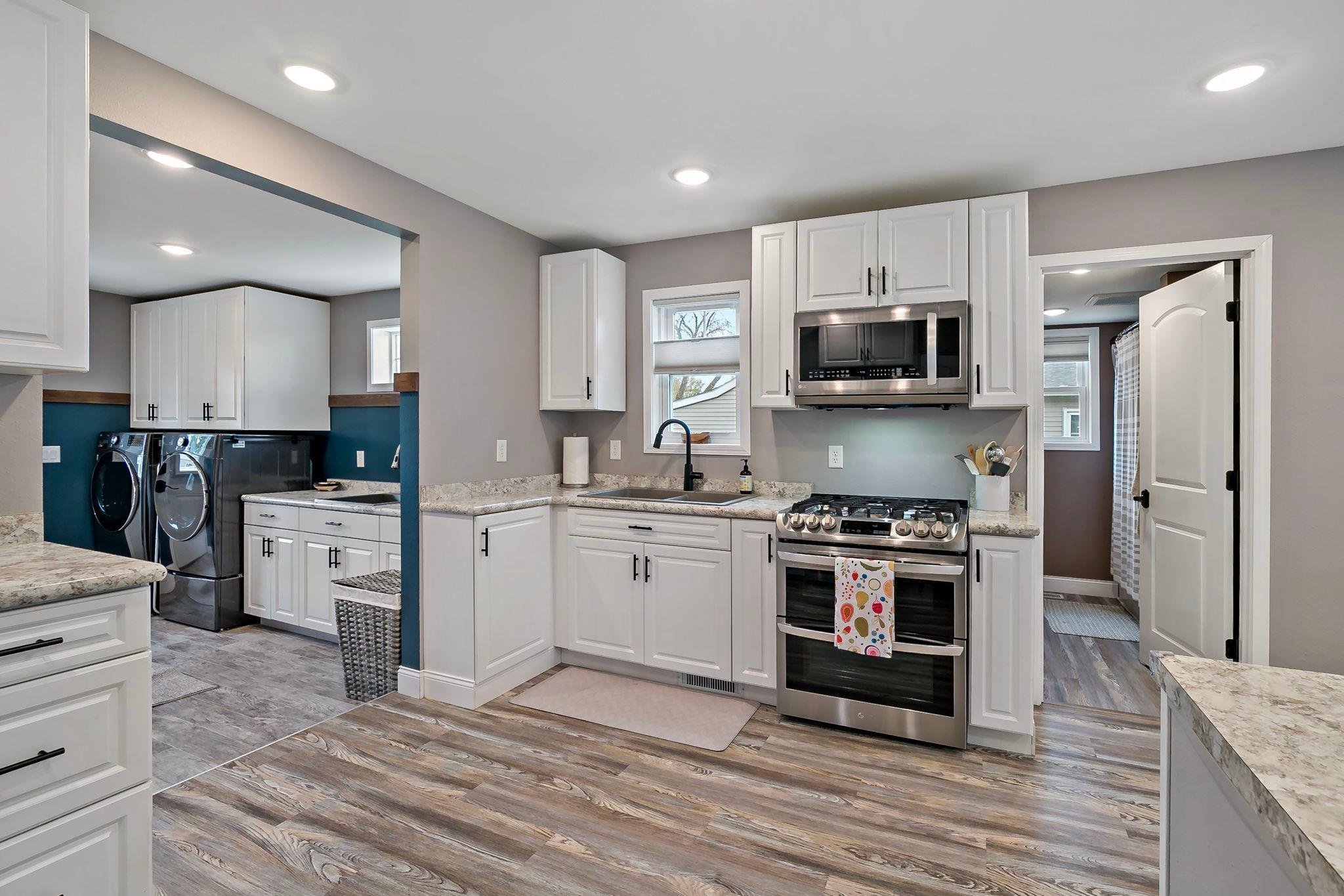 431 Main Street S