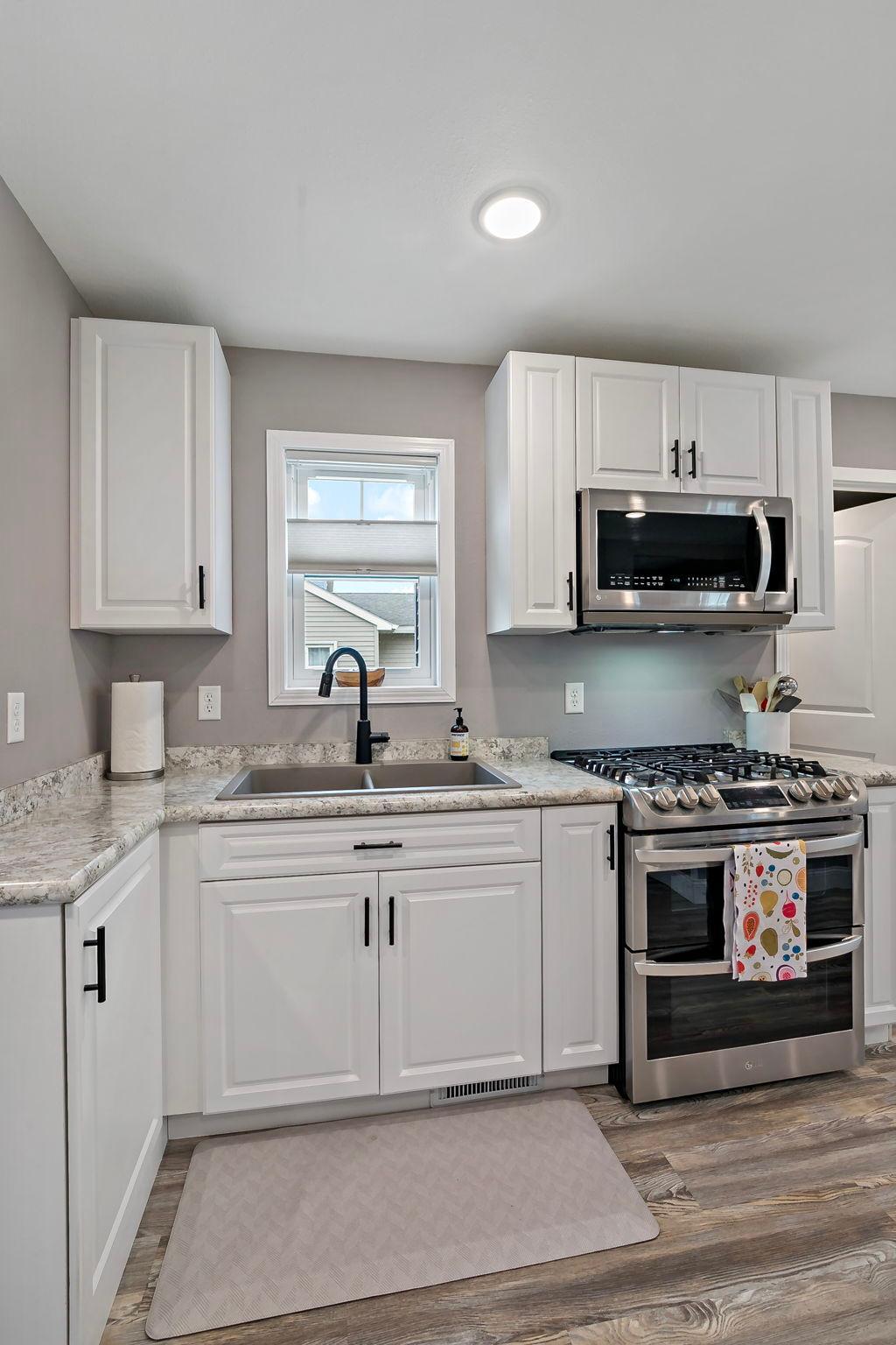 431 Main Street S