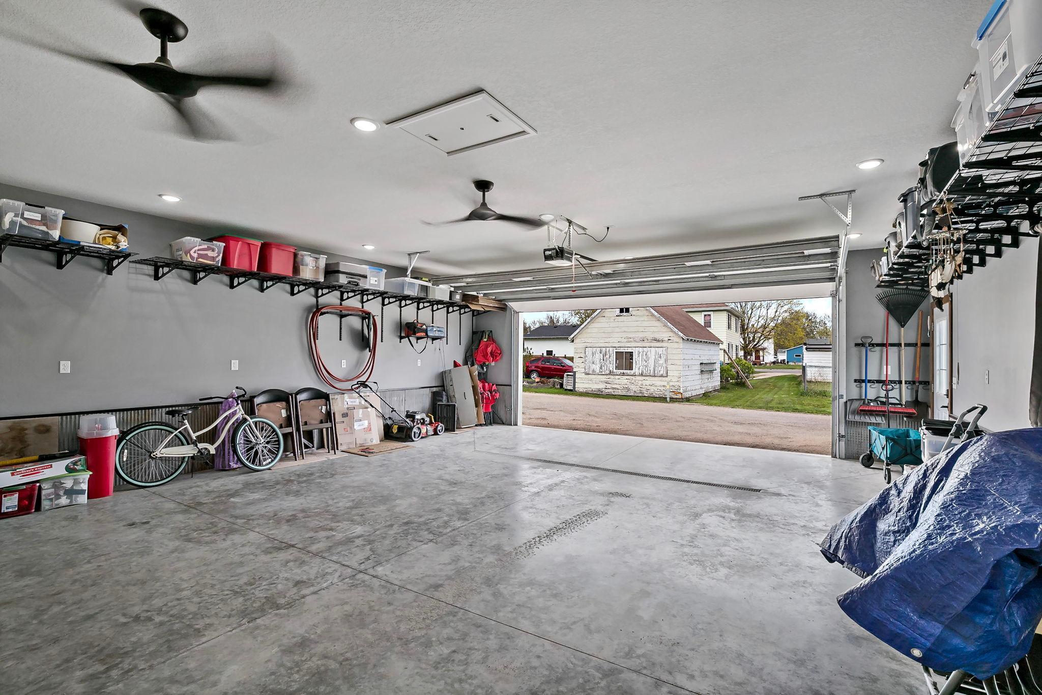 431 Main Street S