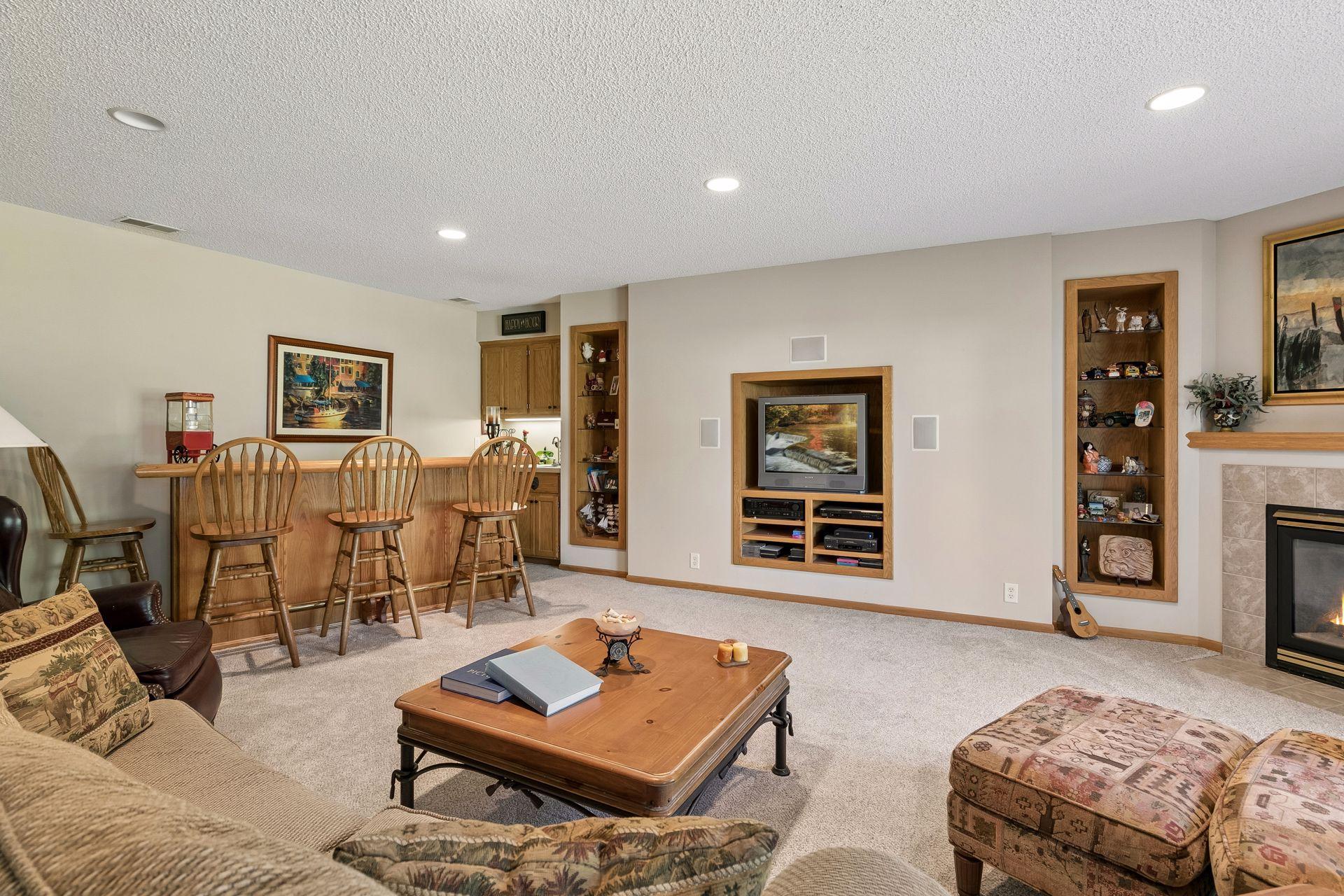 13323 Glenhaven Court