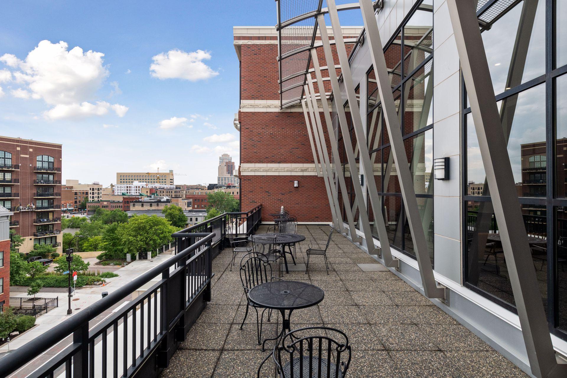 401 N 2nd Street Unit: 208
