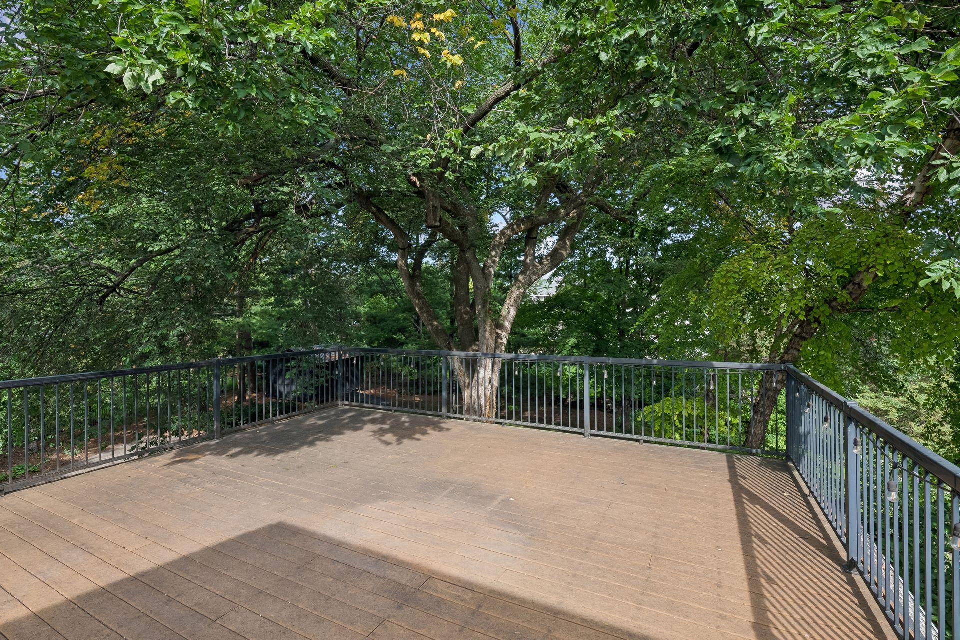 4808 Woodhill Way