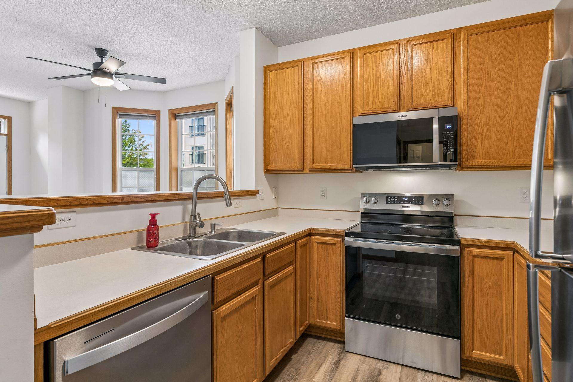 15461 Frost Path Unit: 1501