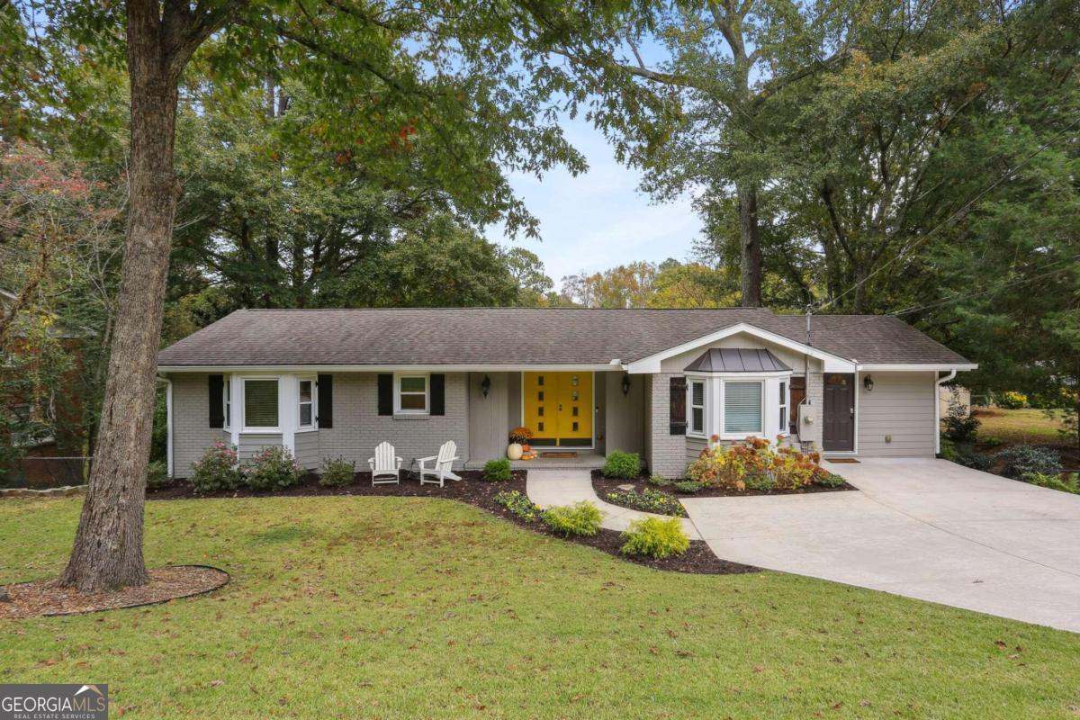 6825 Sunny Brook Lane