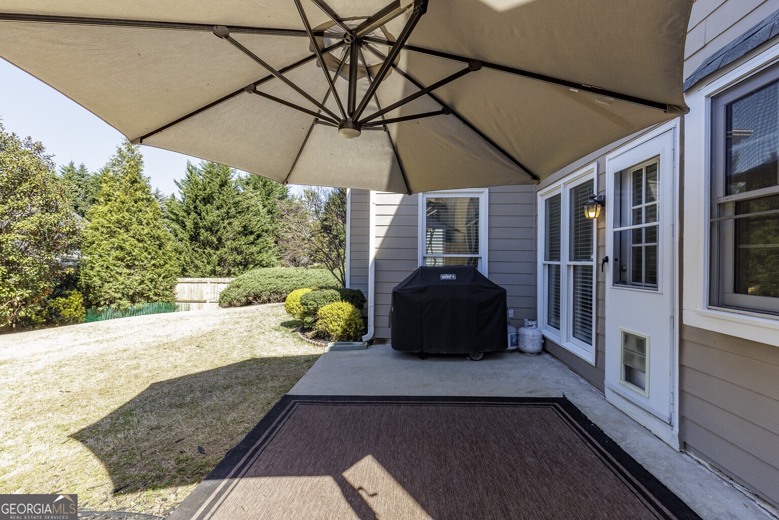 5446 Oxford Chase Way