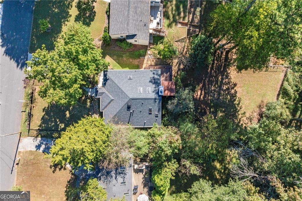 1054 Vista Trail NE, Atlanta